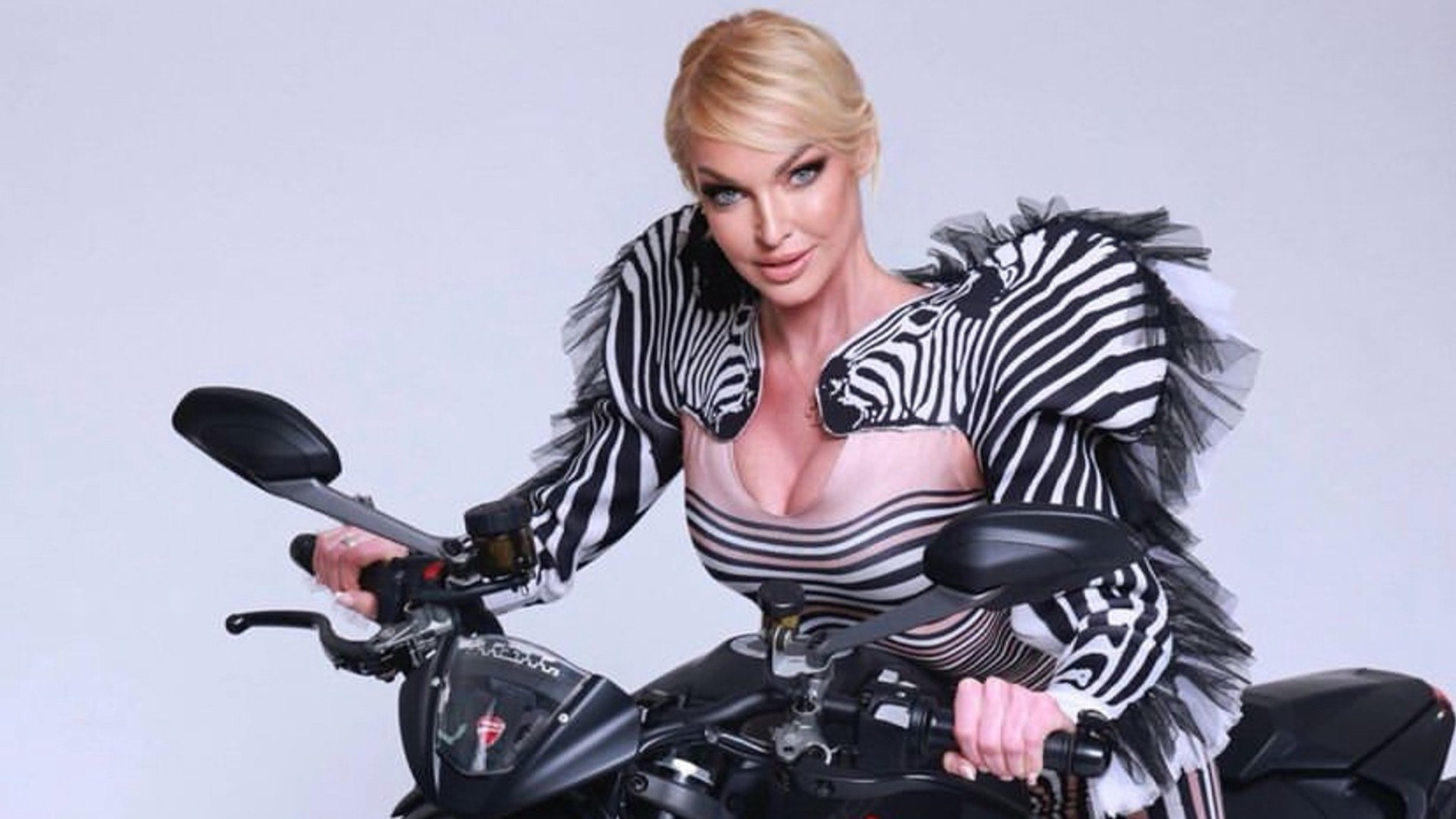 Фото: Инстаграм (запрещен в РФ) @volochkova_art