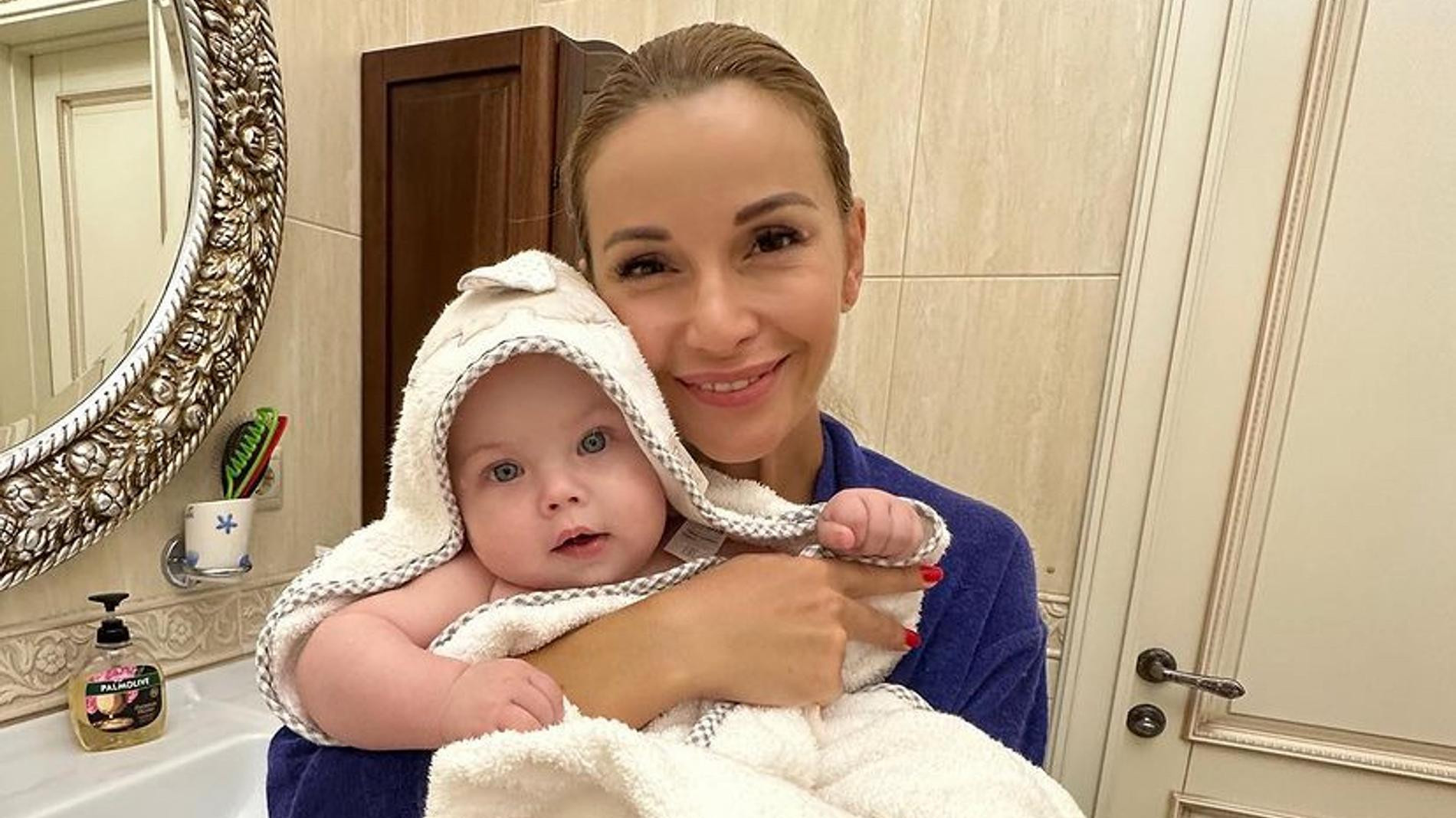 Ольга Орлова с дочерью Аней. Фото: Инстаграм* @olgaorlova1311