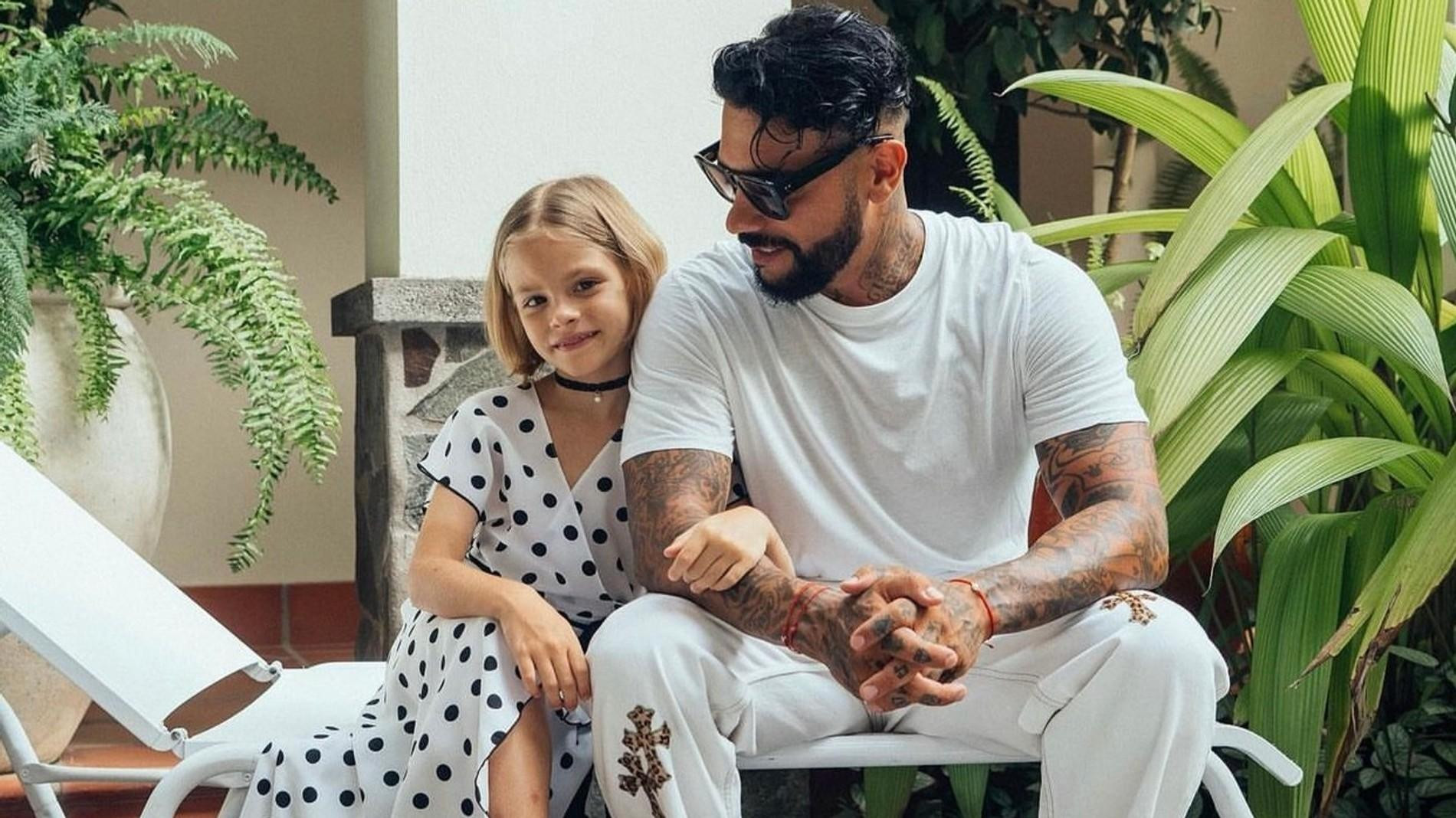 Тимати с дочерью Алисой. Фото: Инстаграм* @timatiofficial