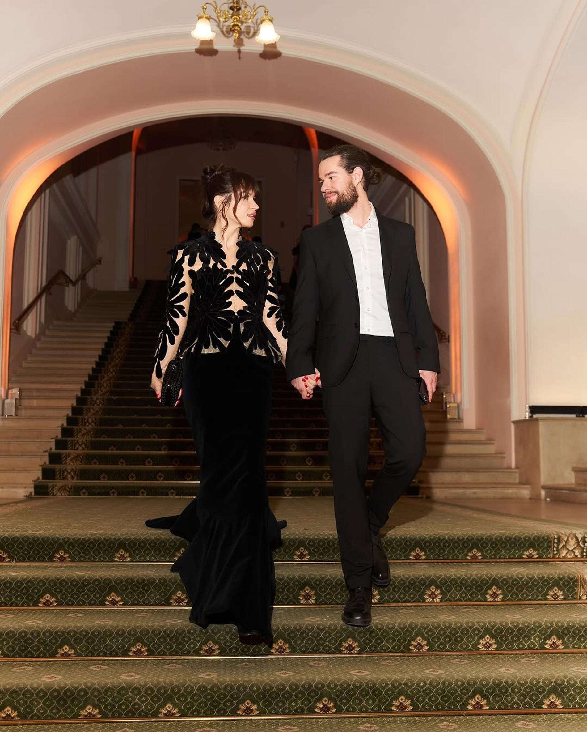 Ида Галич и Олег Ледвич. Фото: Инстаграм (запрещен в РФ), @galichida