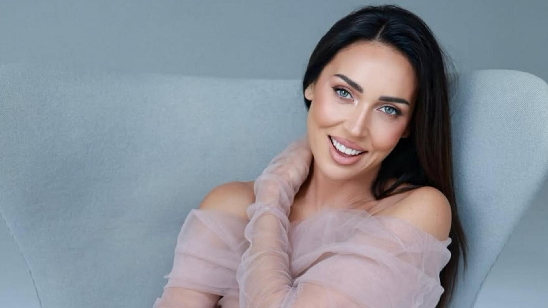 Алсу. Фото: Инстаграм* @alsou_a