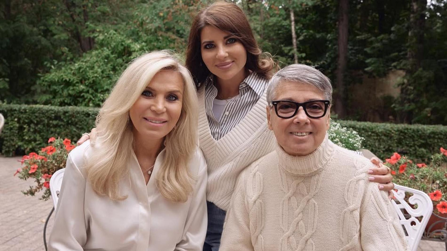 Марина, Галина и Валентин Юдашкины. Фото: Инстаграм (запрещён в РФ) @gyudashkina