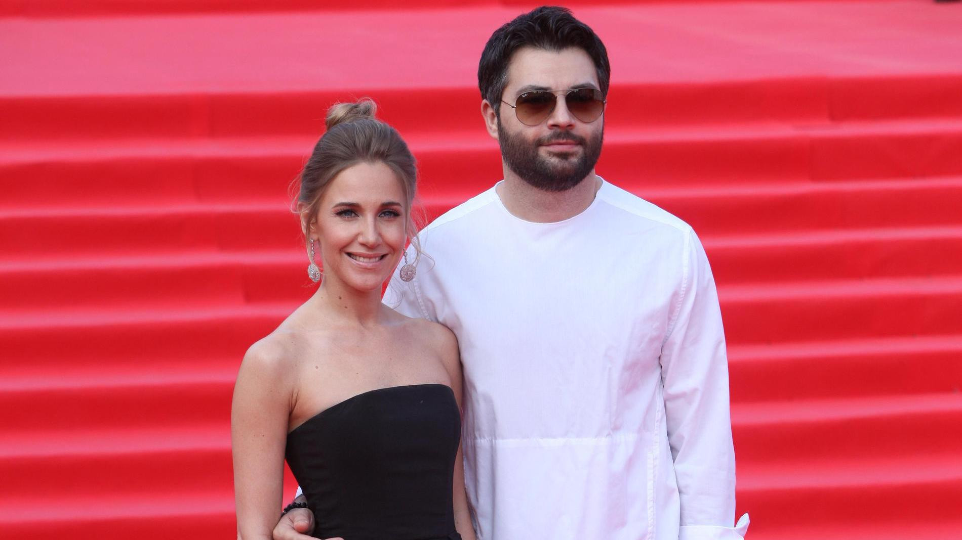 Юлия Ковальчук и Алексей Чумаков. Фото: Legion-Media