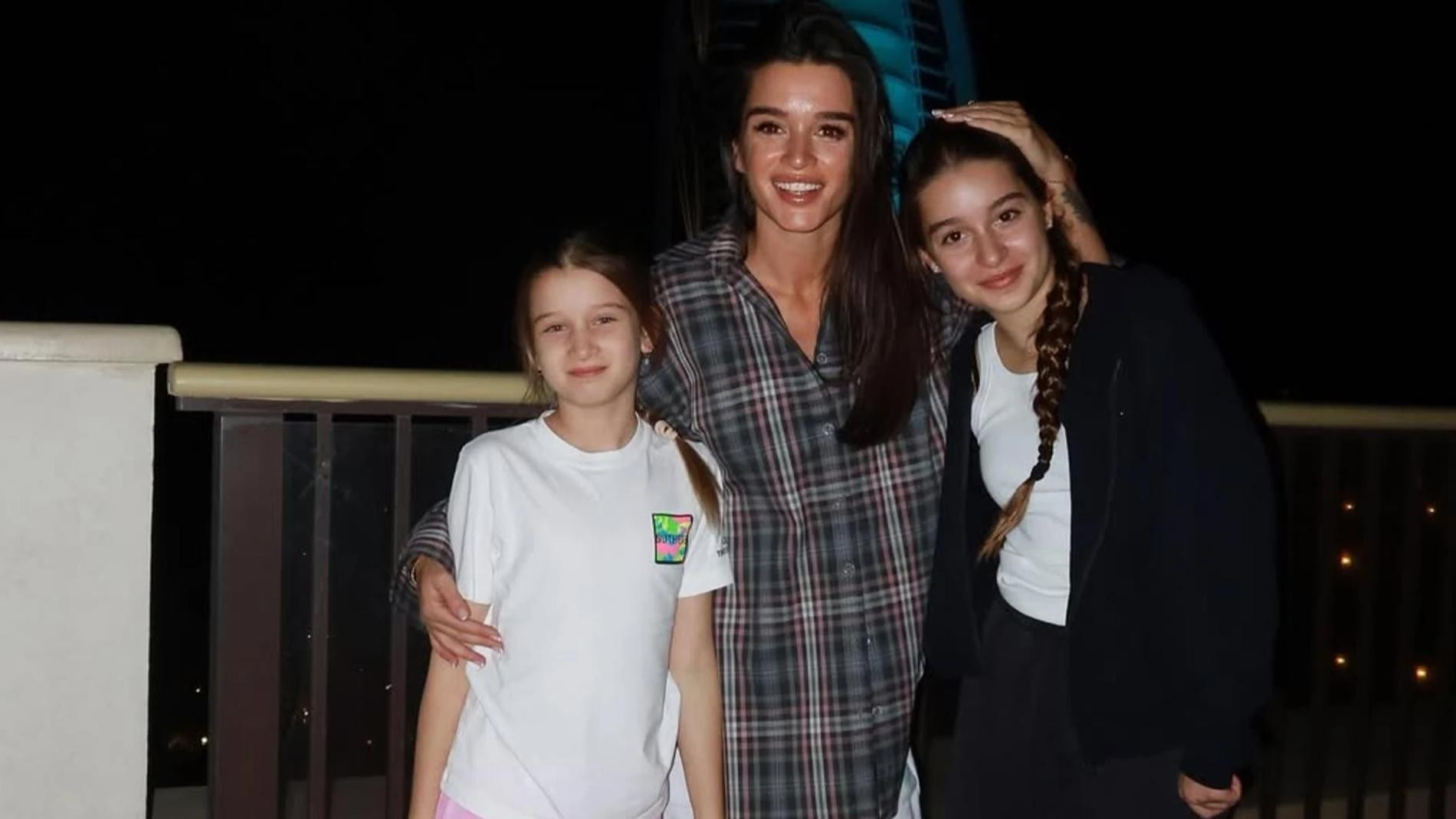 Ксения Бородина с дочерьми. Фото: Инстаграм (запрещён в РФ) @borodylia