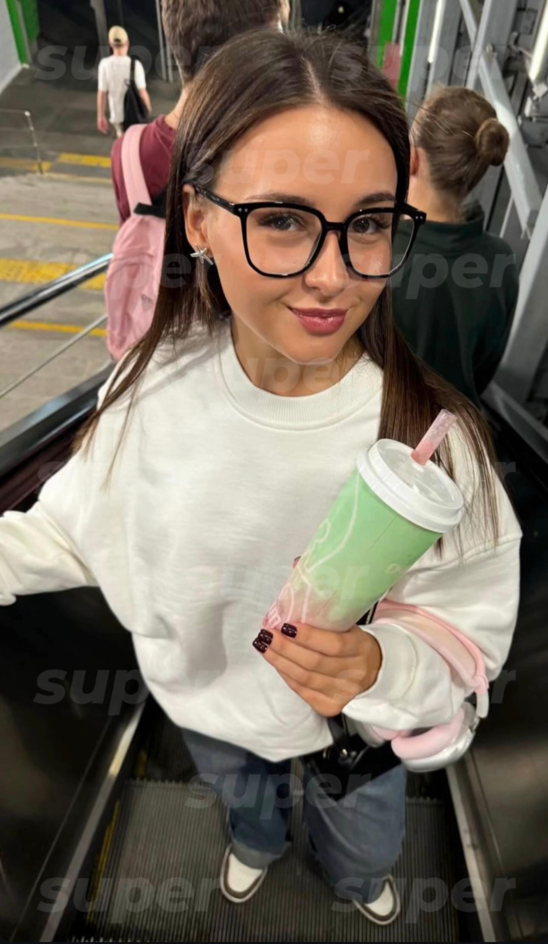 Полина Ерёменко. Фото: Инстаграм (запрещён в РФ): @polina_fris