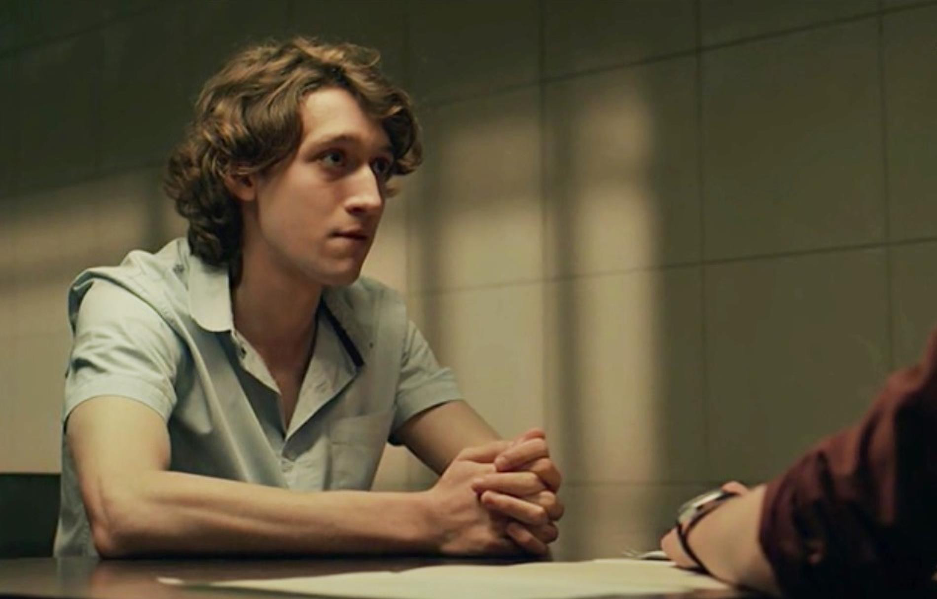 Яков Левда. Кадр из сериала «Ищейка-2»: Кино-Театр.ру