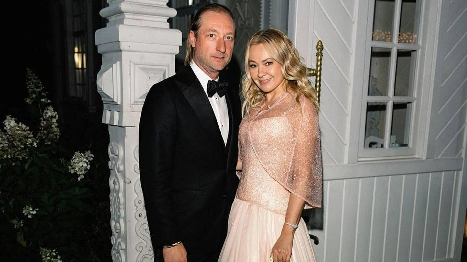 Евгений Плющенко и Яна Рудковская. Фото: Тelegram-канал evgeniplushenkoofficial