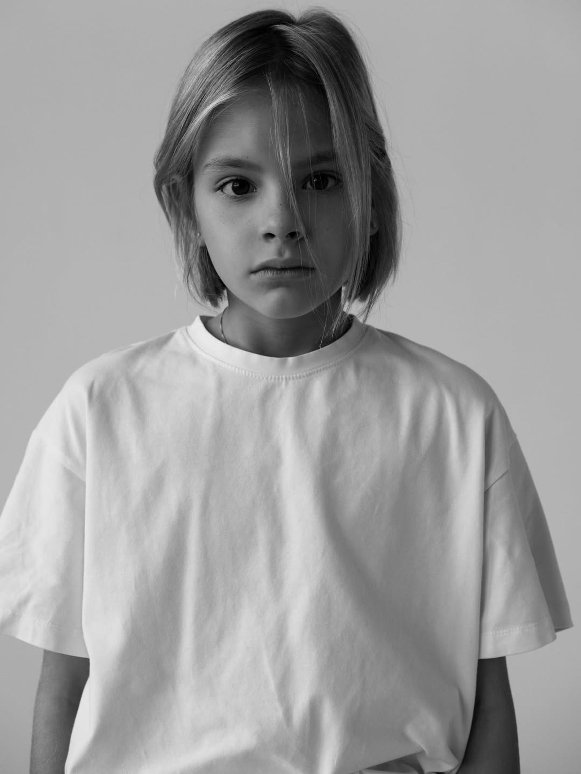 Дочь Тимати Алиса. Фото: Инстаграм (запрещен в РФ) @zhegalkina_ph