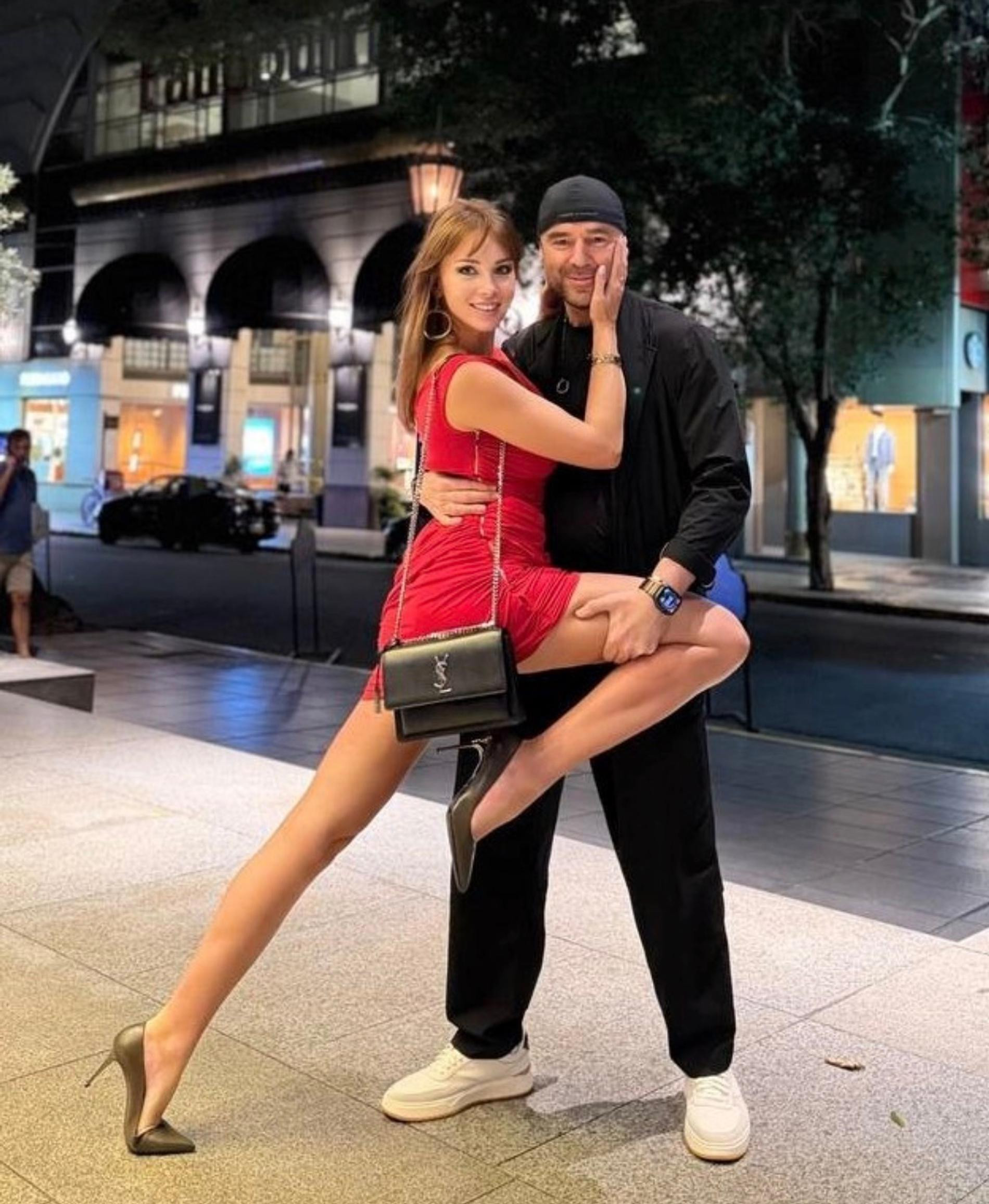 Полина Диброва и Роман Товстик. Фото: Instagram (Запрещён в РФ) @polinadibrova