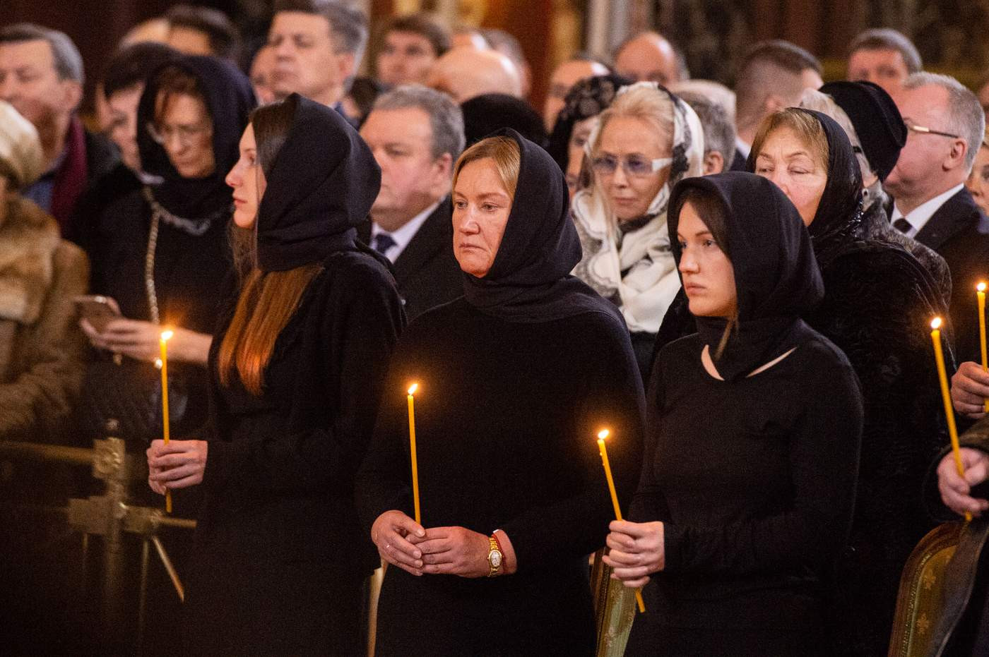 Вдова Юрия Лужкова Елена Батурина с дочерьми Еленой и Ольгой Лужковыми