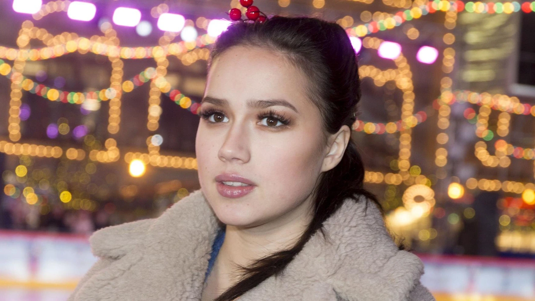 Алина Загитова