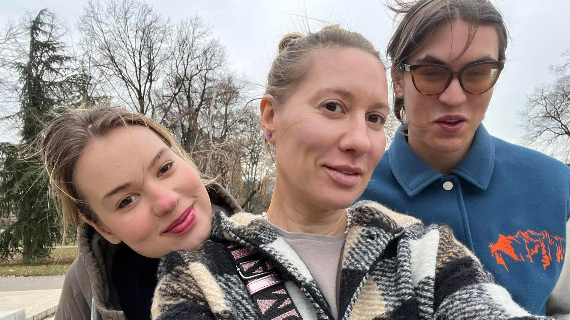 Анна Козлова с дочерью и сыном. Фото: Фейсбук* @anna.kozlova.925