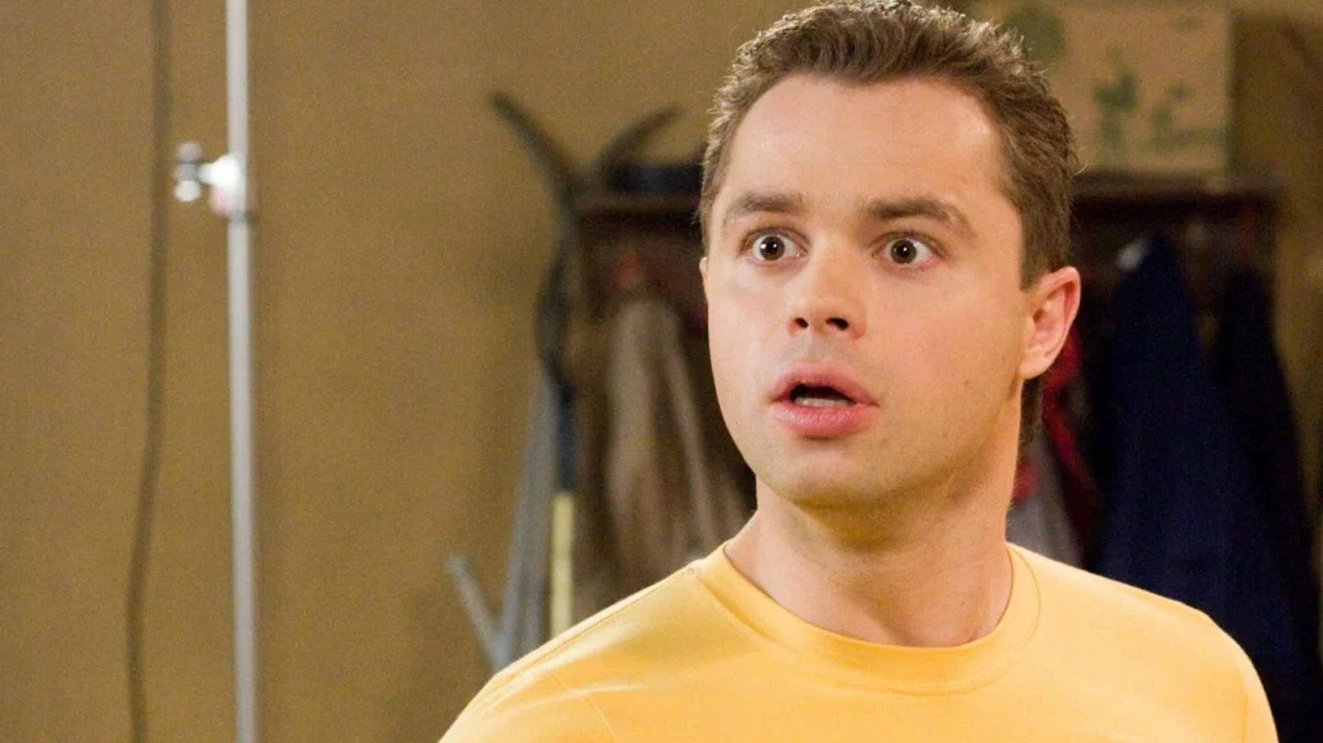 Виталий Гогунский. Кадр из сериала «Универ»: Кинопоиск