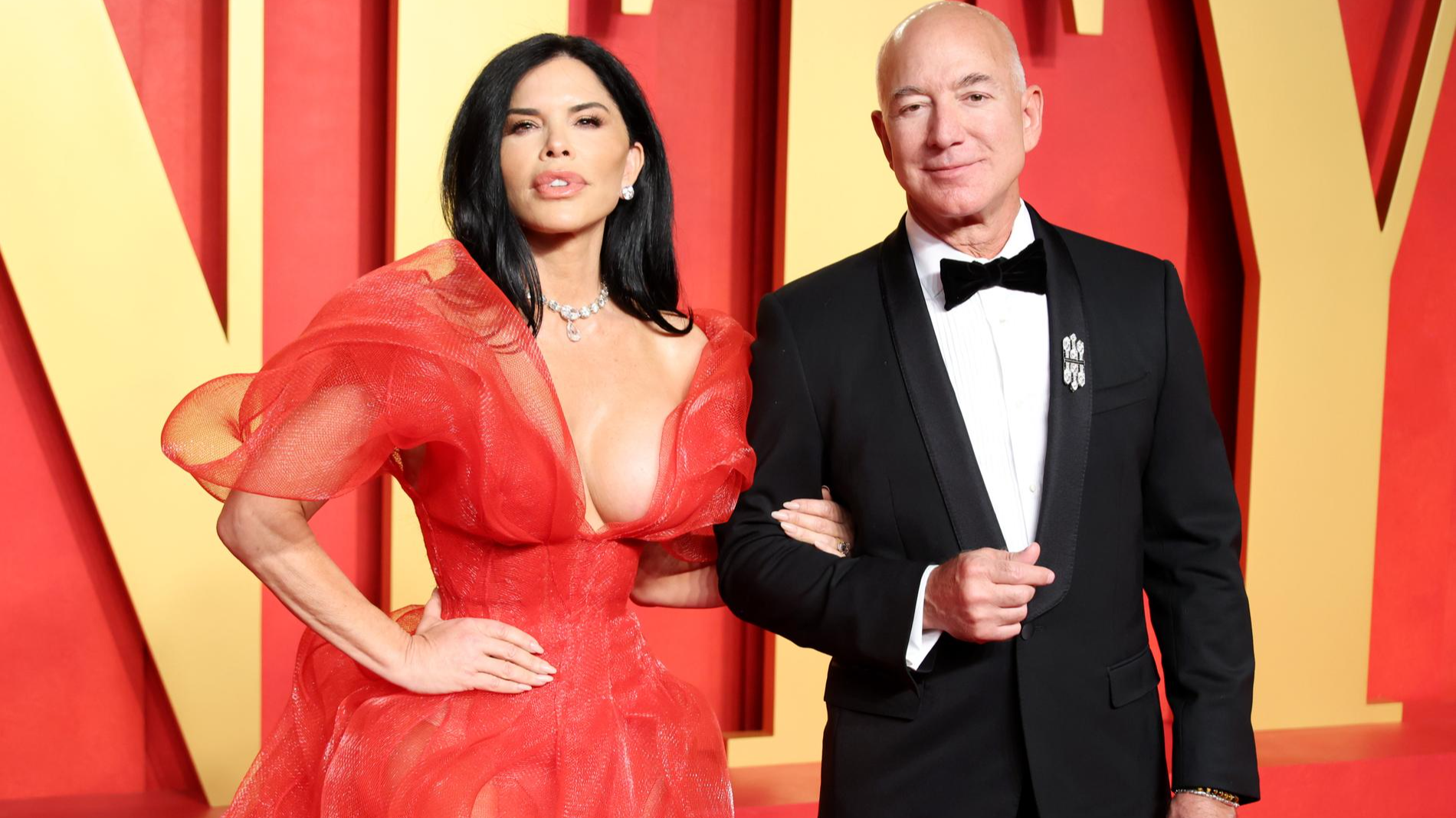 Лорен Санчес и Джефф Безос. Фото: Getty Images