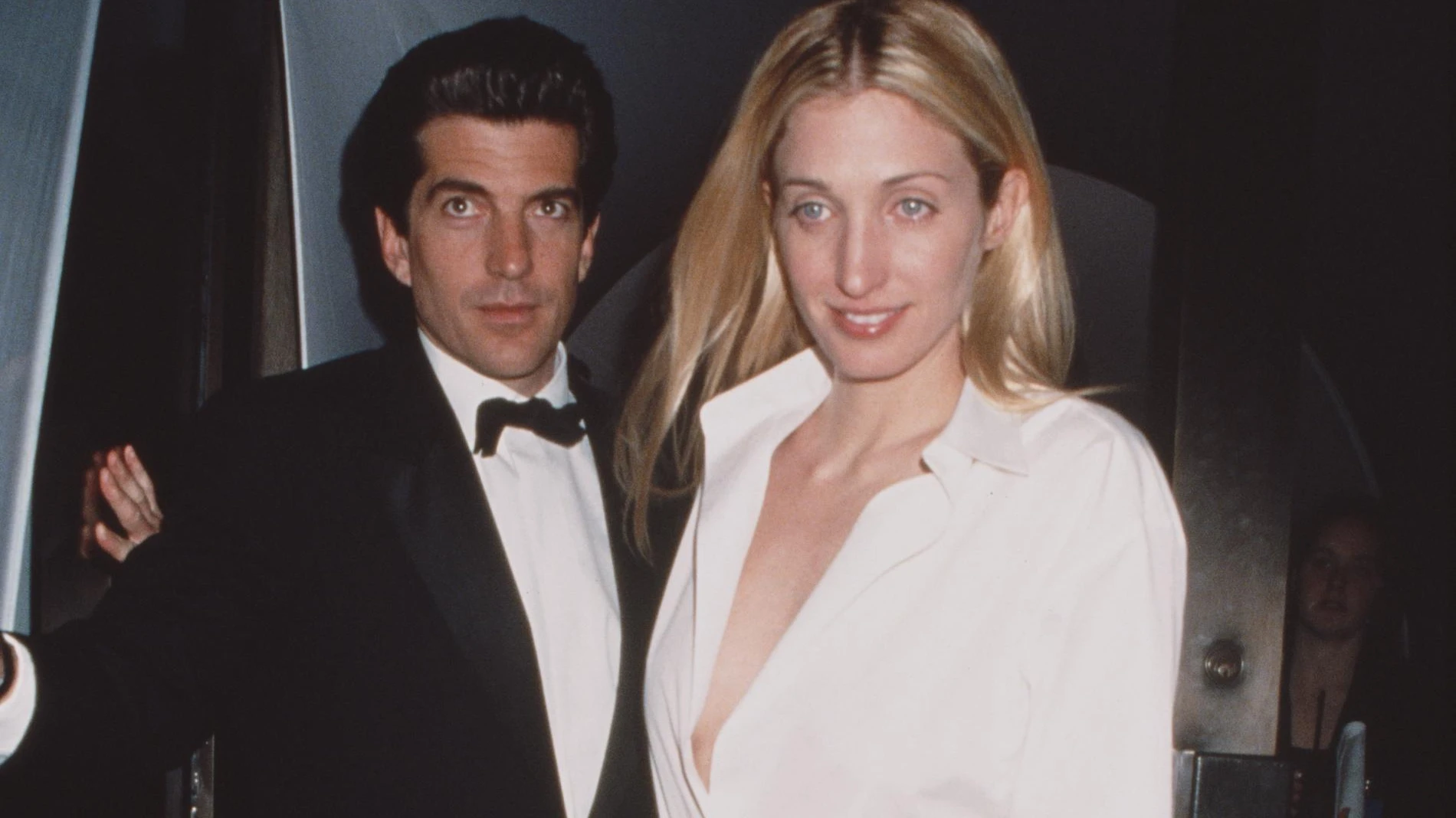 Джон Кеннеди-младший и Кэролин Бессетт-Кеннеди. Фото: Getty Images