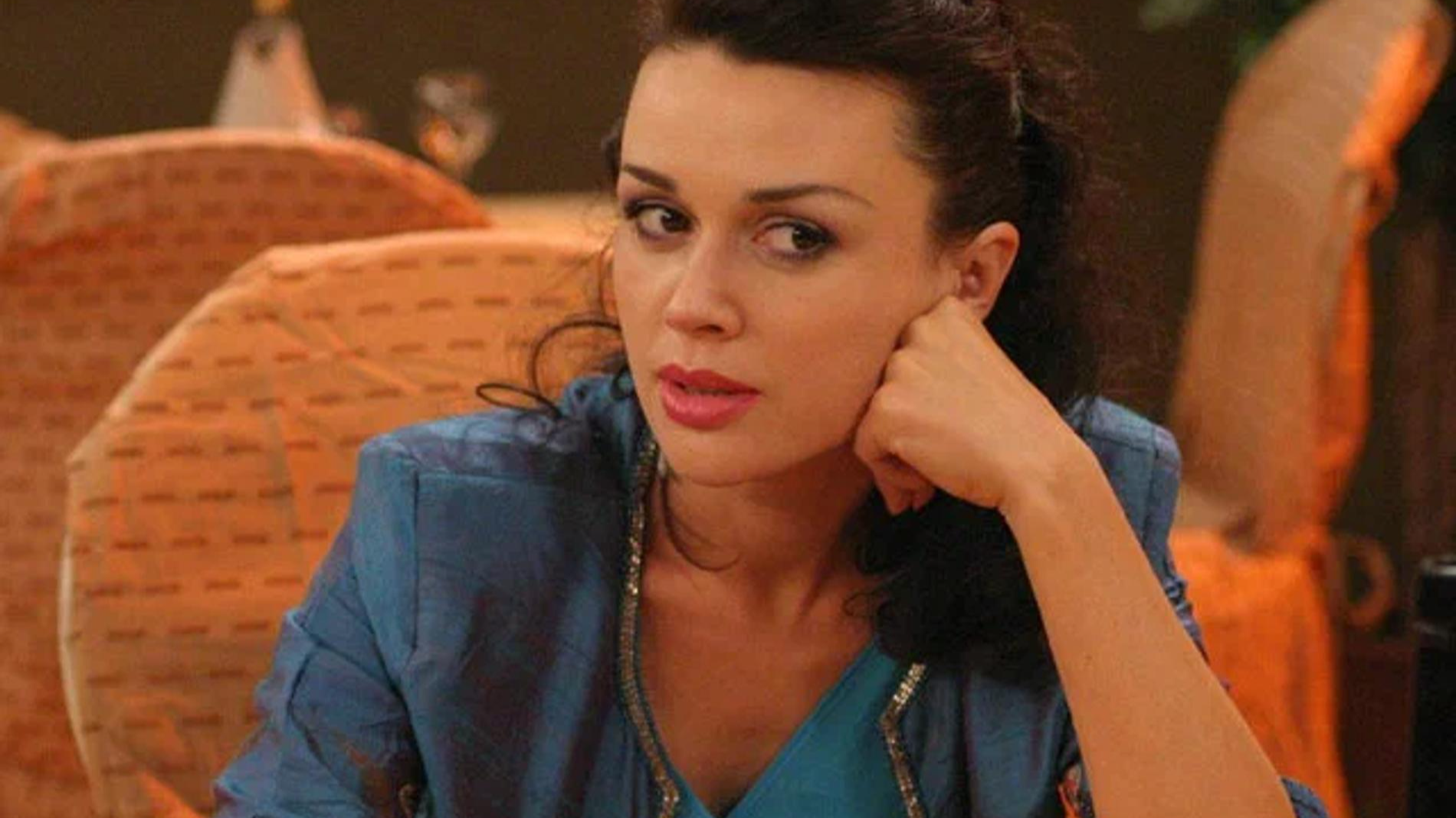 Кадр из сериала «Моя прекрасная няня»: Кинопоиск