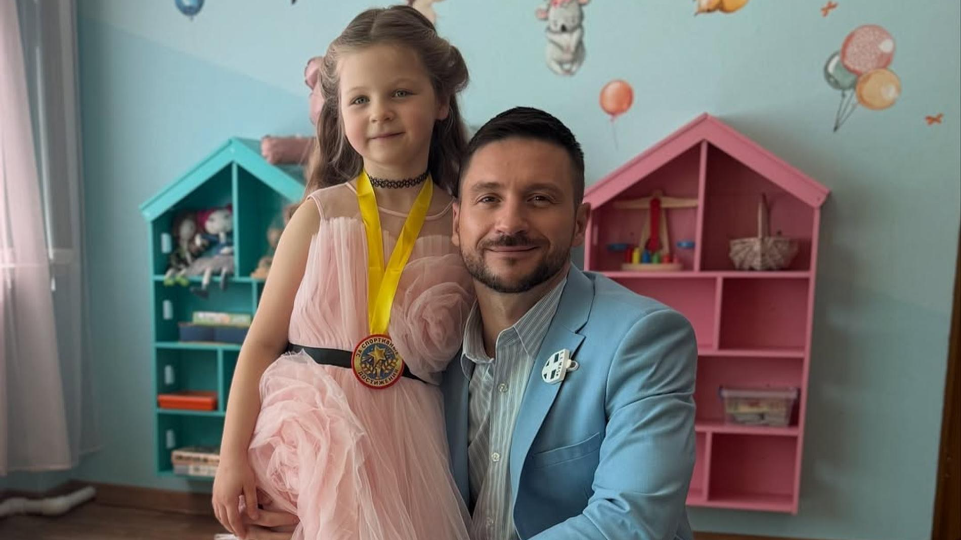 Сергей Лазарев с дочерью Аней. Фото: Инстаграм (запрещён в РФ) @lazarevsergey