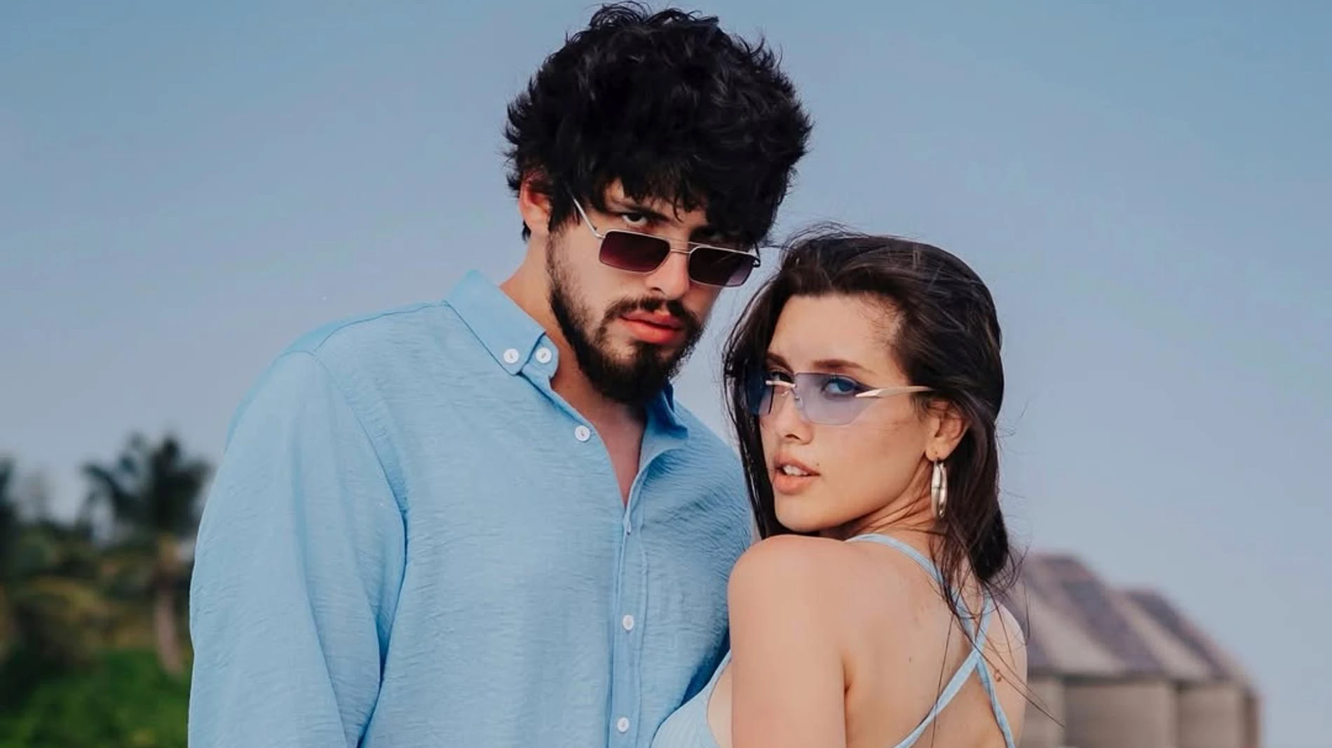 Анет Сай и 10AGE. Фото: Инстаграм* @anetsai