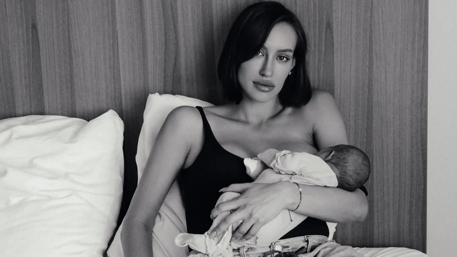 Валентина Иванова с дочерью. Фото: Инстаграм @halfbloodval (запрещён в РФ)