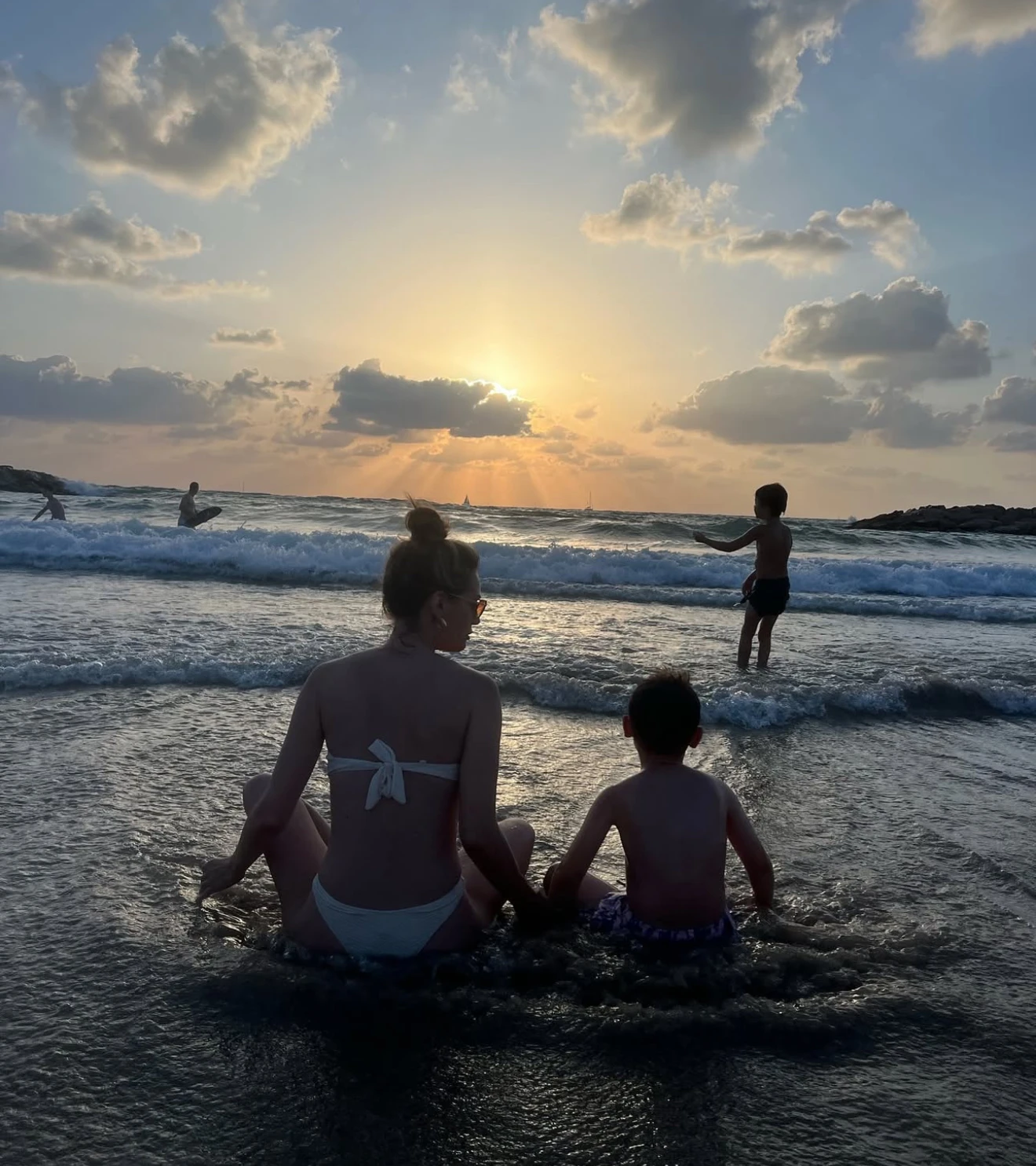 Фото: Instagram (Запрещён в РФ) @sasha_savelieva