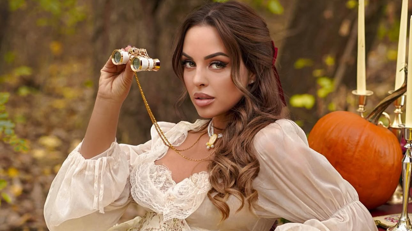 Юлия Ефременкова. Фото: Instagram (Запрещён в РФ) @efremenkovvvva