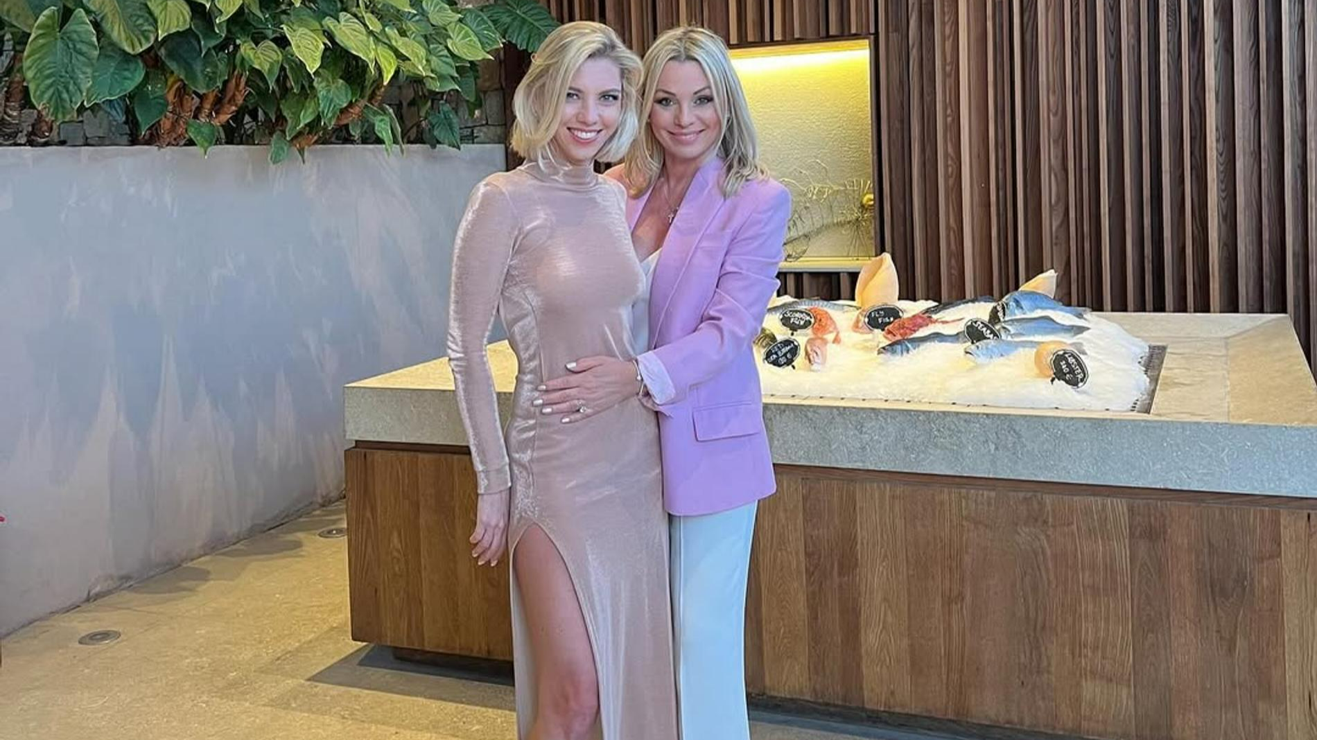 Ирина Салтыкова с дочерью. Фото: Инстаграм (запрещён в РФ) @irinasaltykova_official