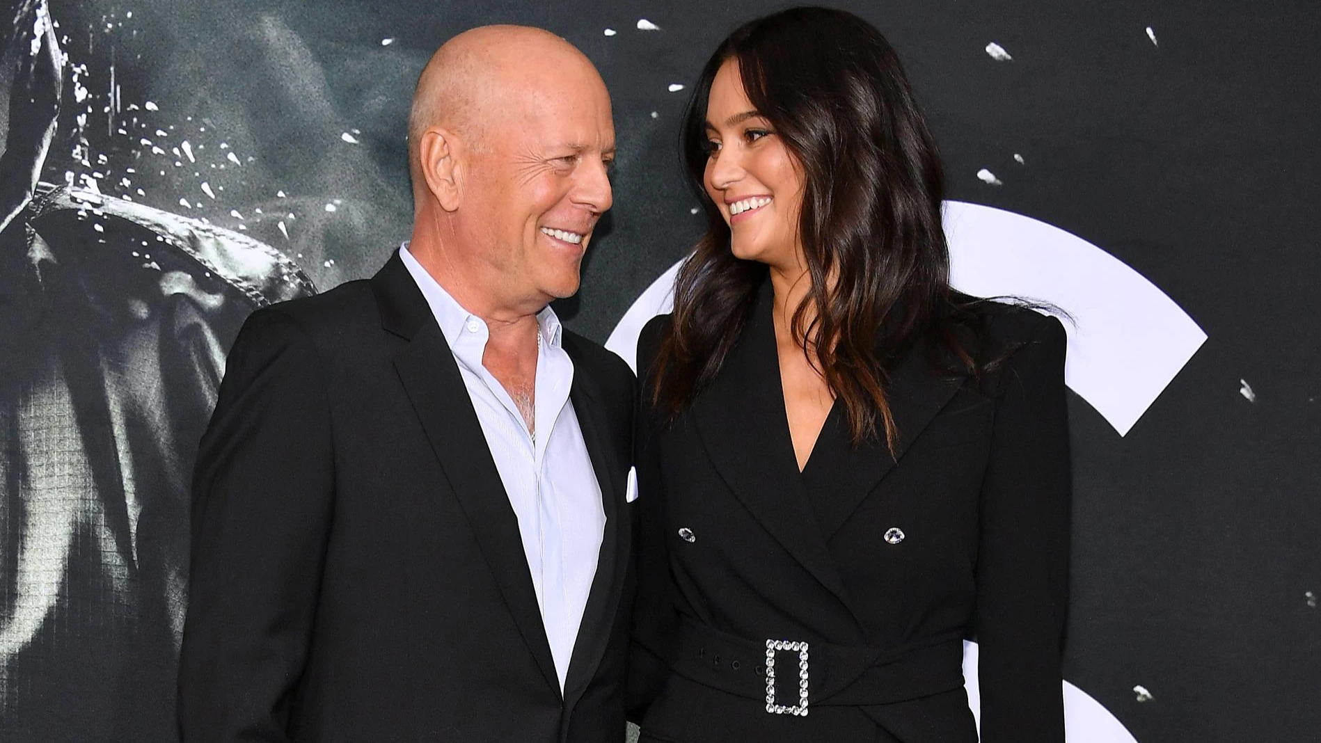Брюс Уиллис с женой Эммой Хеминг. Фото: gettyimages.com