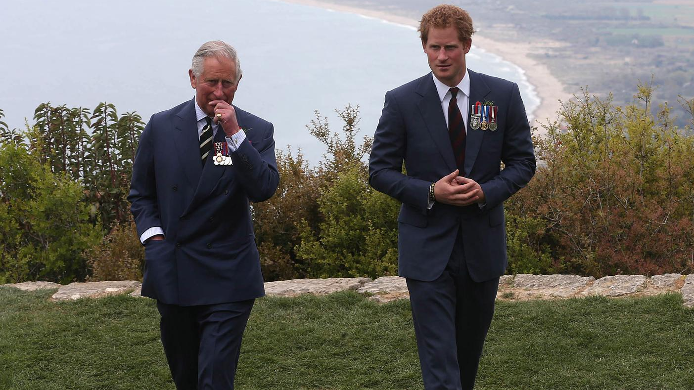 Карл III и принц Гарри. Фото: Getty Images