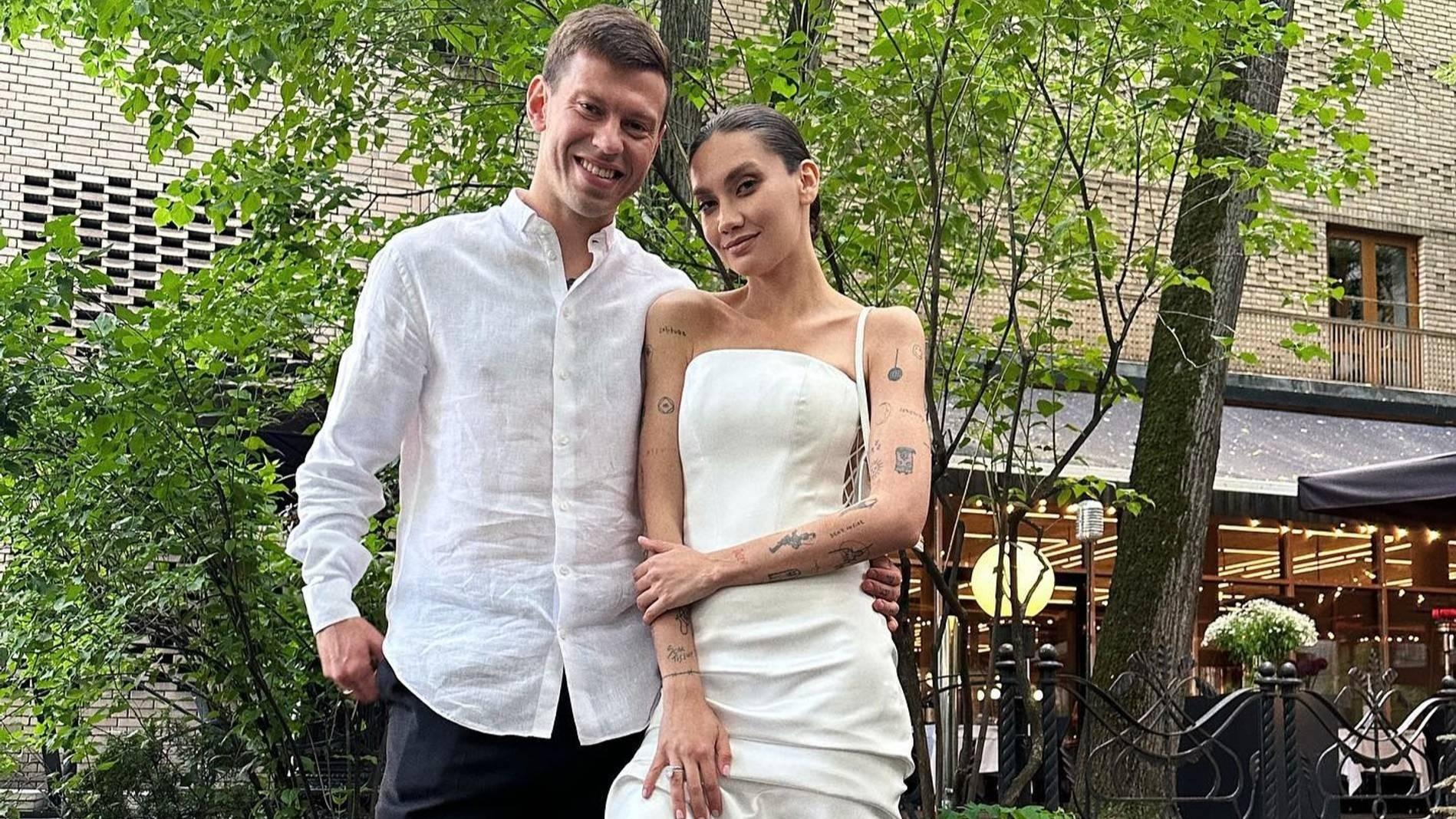 Федор Смолов и Карина Истомина. Фото: Инстаграм* @diamond_april