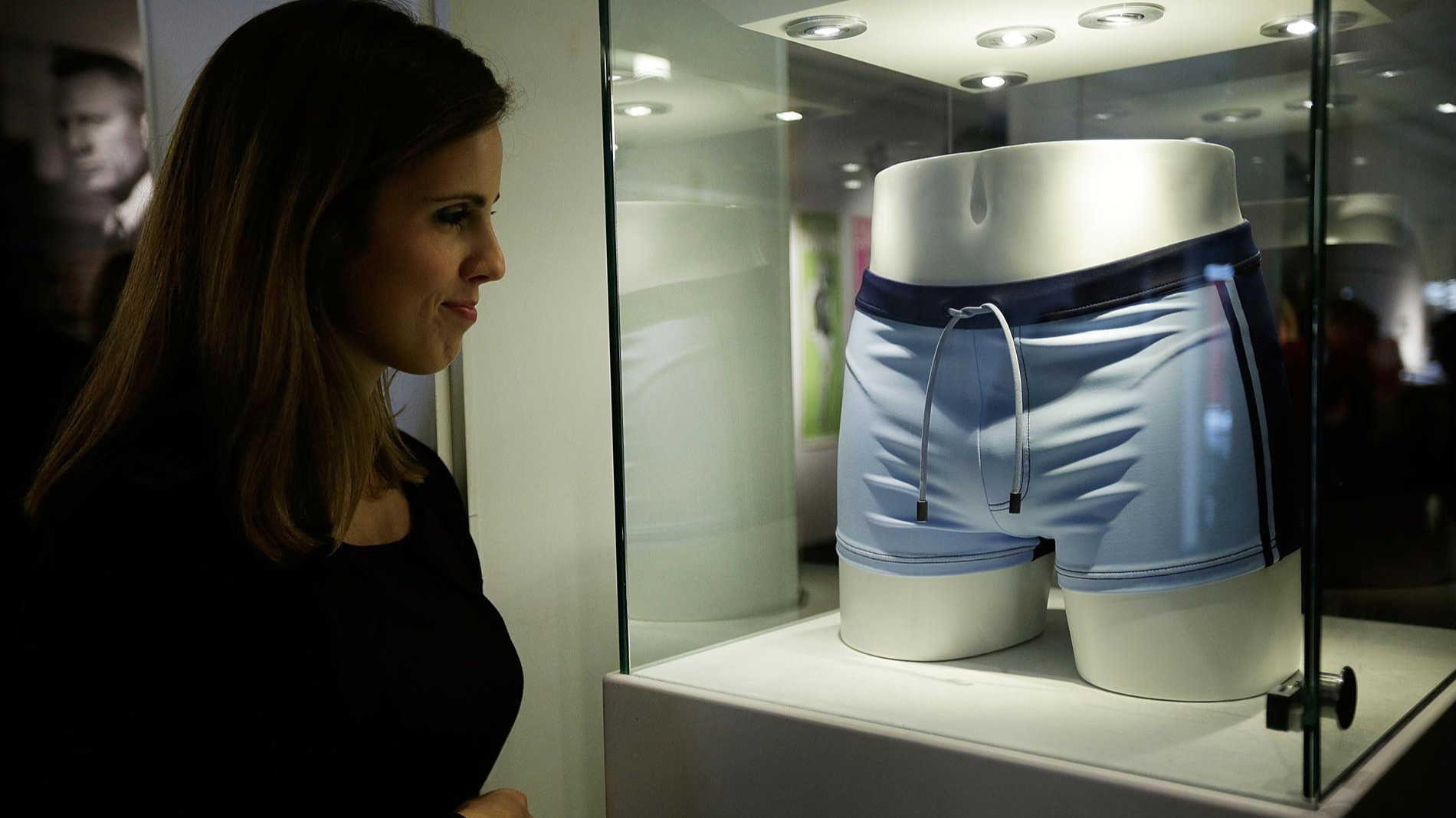 Плавки Джеймса Бонда из фильма «007: Координаты «Скайфолл». Фото: Getti Images