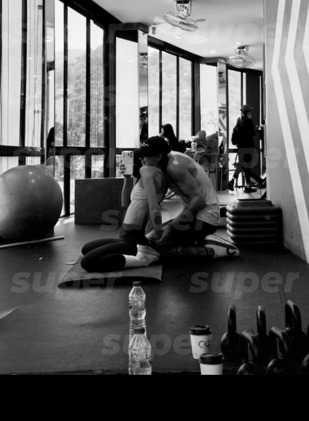 Олег Майами возлюбленной во время отдыха в Таиланде. Фото: Инстаграм (запрещён в РФ) @miamioleg_official