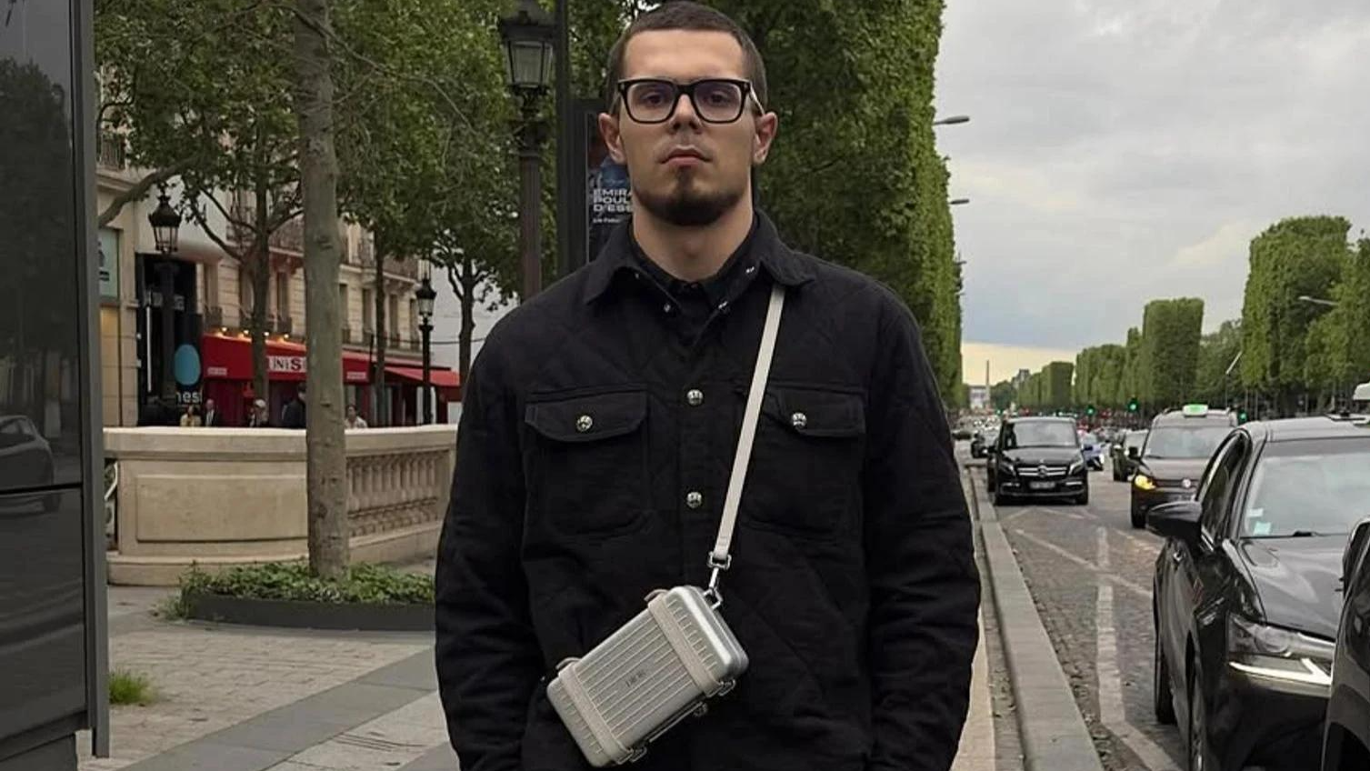 Никита Ефремов* (Внесён в перечень террористов и экстремистов). Фото: Инстаграм (Запрещён в РФ) @nefremov