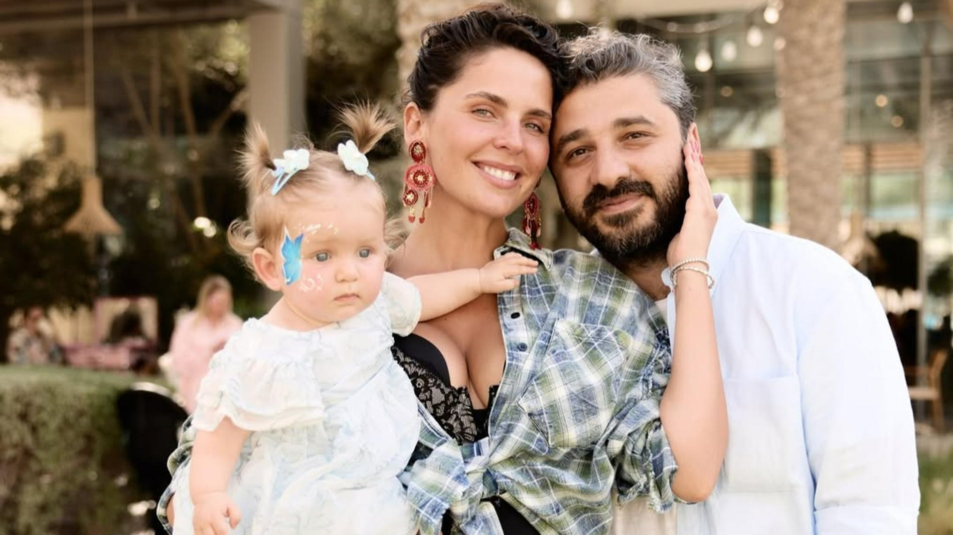 Сарик Андреасян и Лиза Моряк с дочерью Фото: Инстаграм (запрещён в РФ) @moryakliza