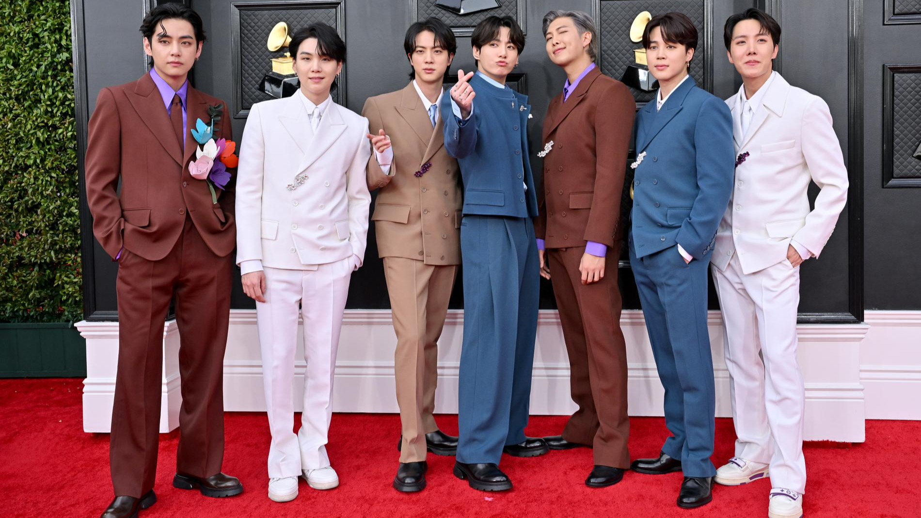 V, Suga, Jin, Jungkook, RM, Jimin и J-Hope. Фото: Getty Images