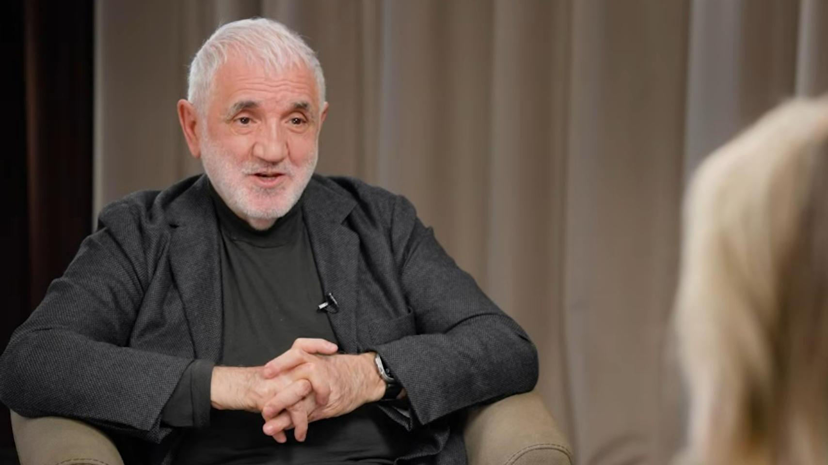 Арам Габрелянов. Фото: кадр из YouTube-канала Надежды Стрелец