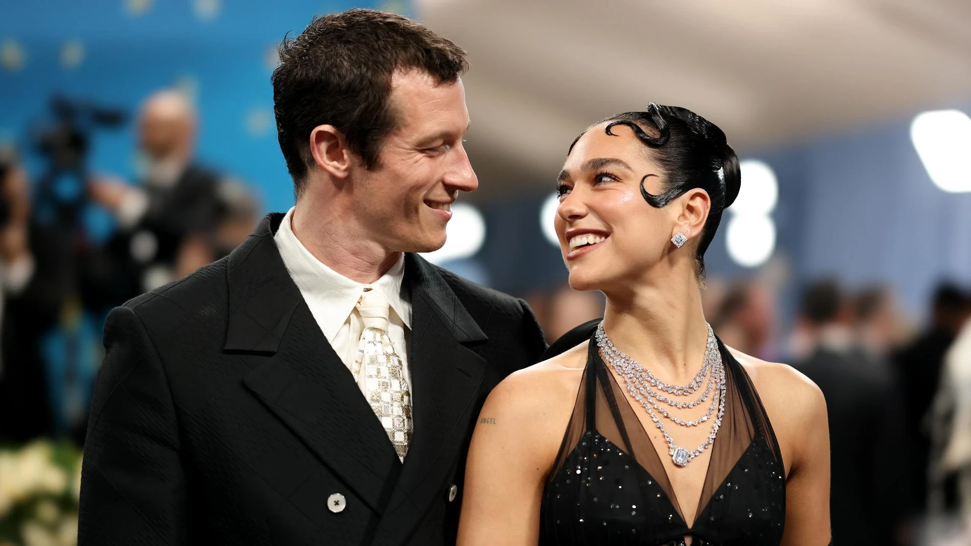Каллум Тёрнер и Дуа Липа. Фото: Getty Images
