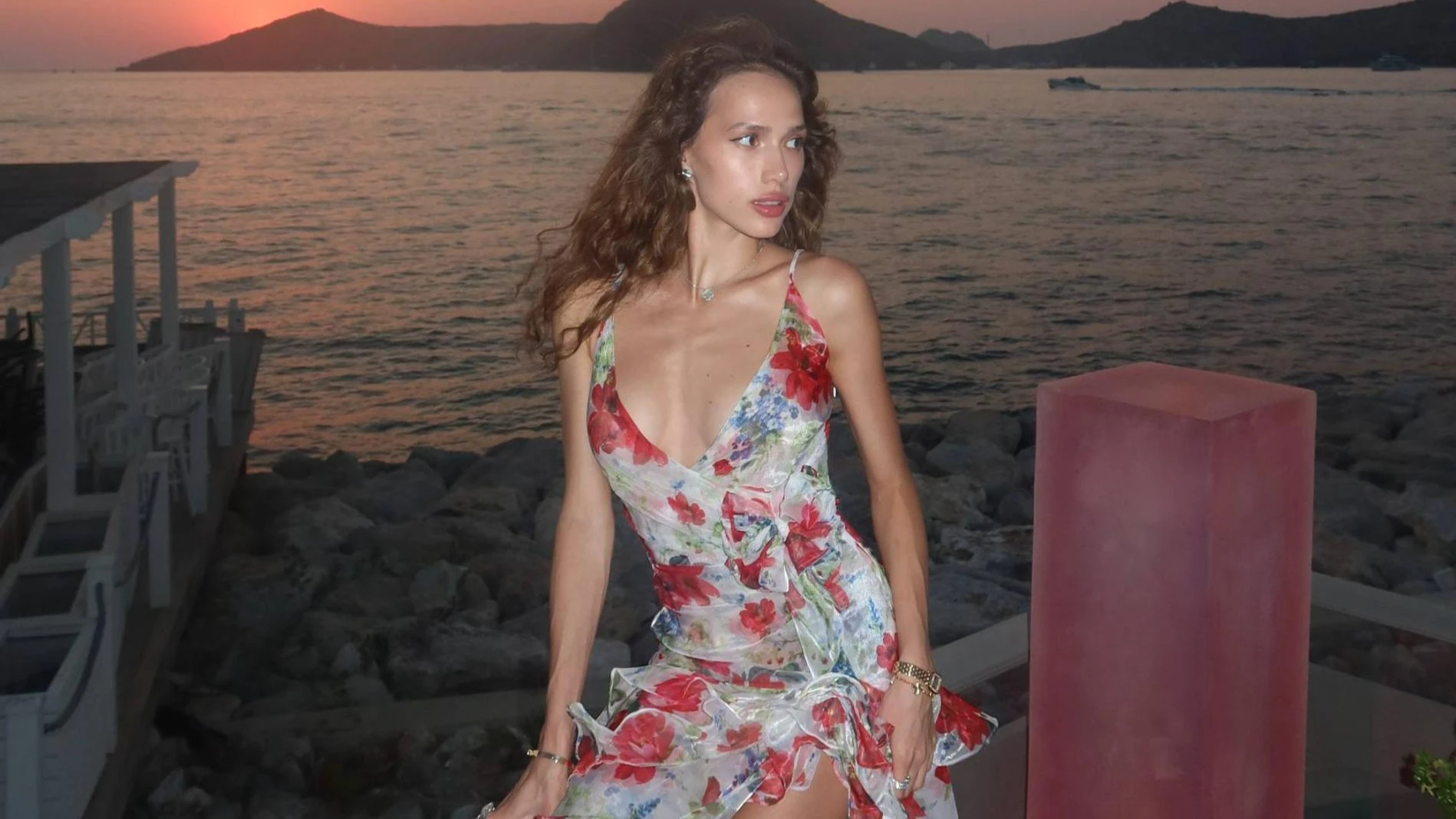 Алина Загитова. Фото: ТГ-канал azagitova_official