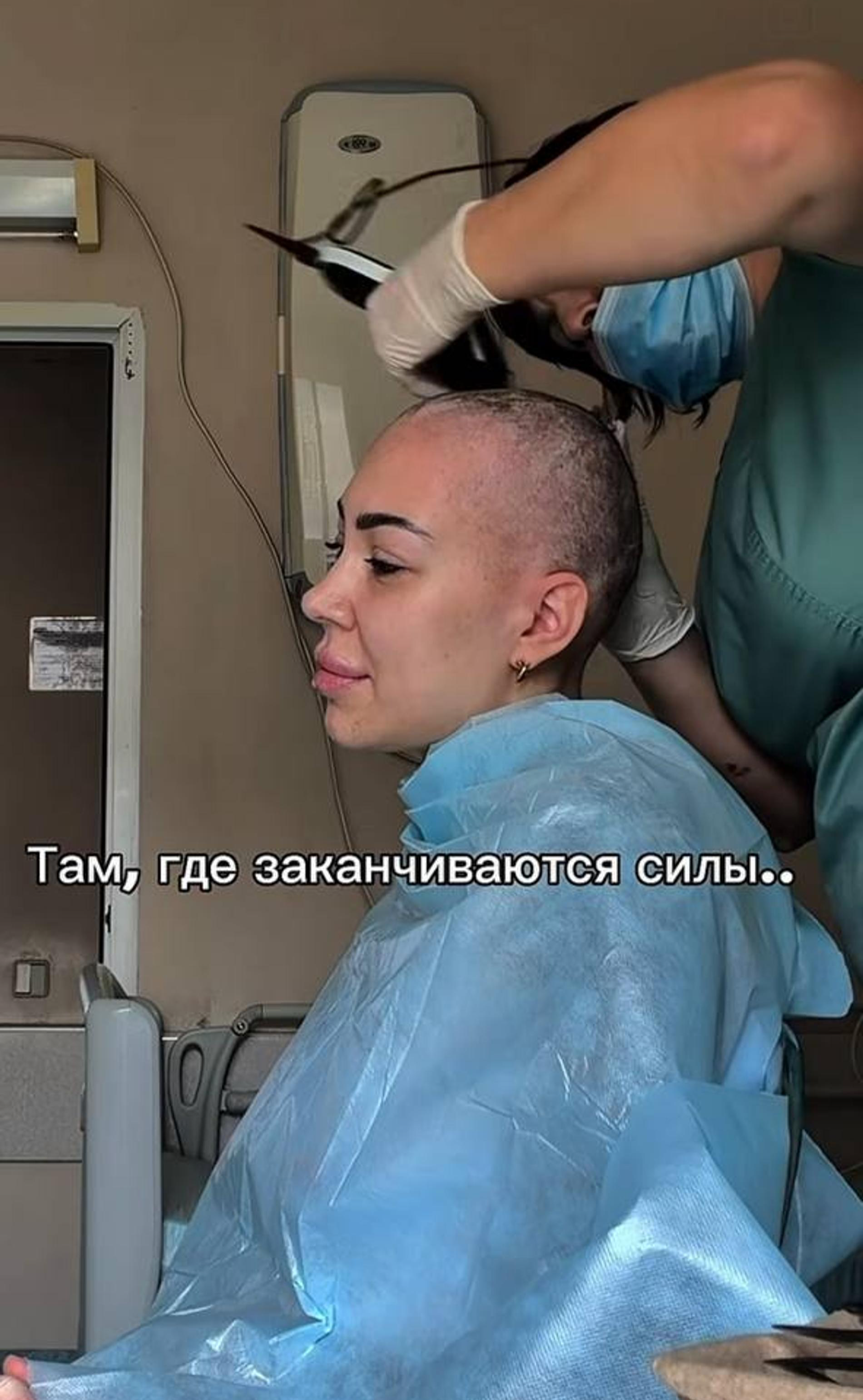 Алёна Рапунцель. Фото: Инстаграм (запрещён в РФ) @alenatoffi_official