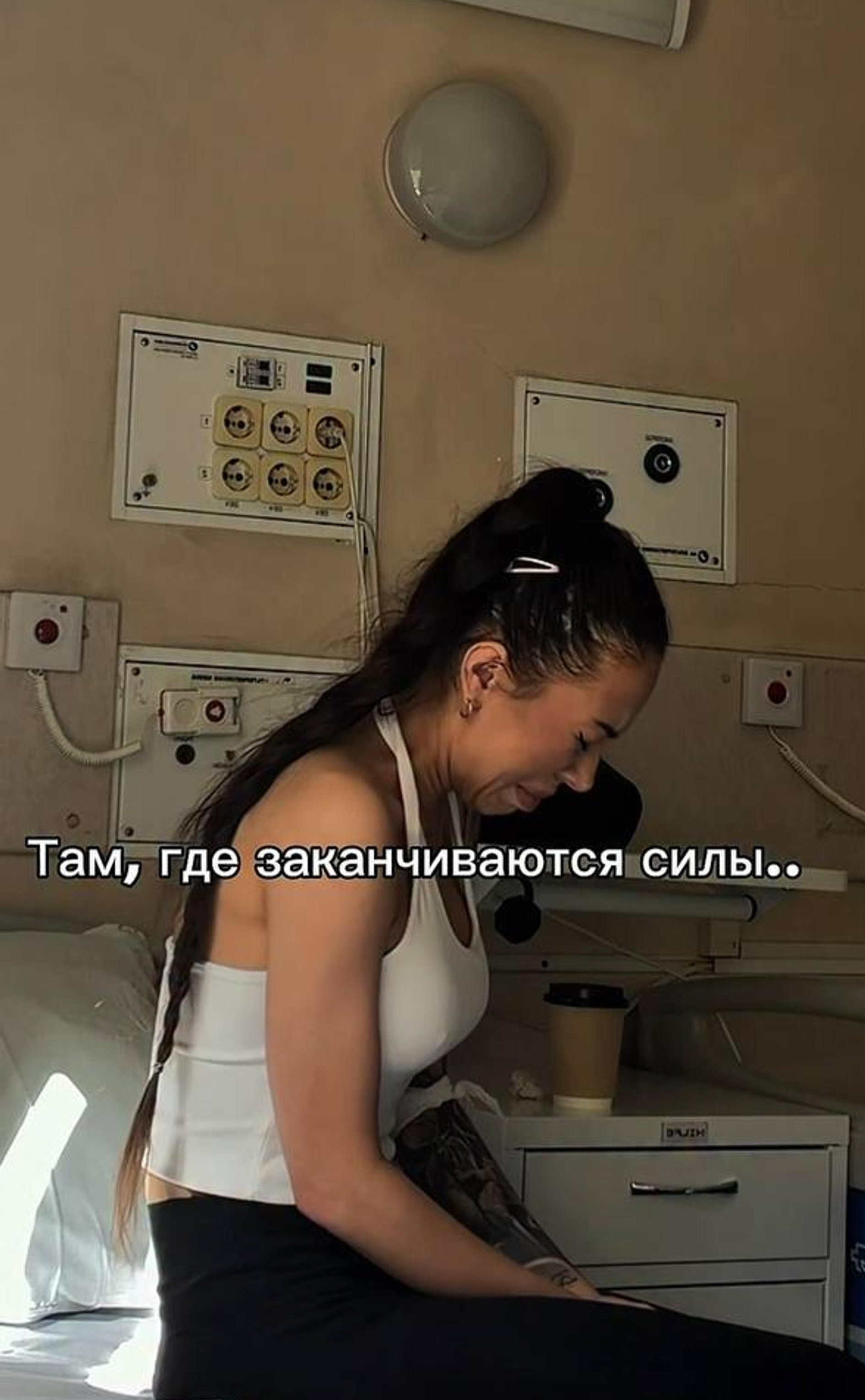 Алёна Рапунцель. Фото: Инстаграм (запрещён в РФ) @alenatoffi_official