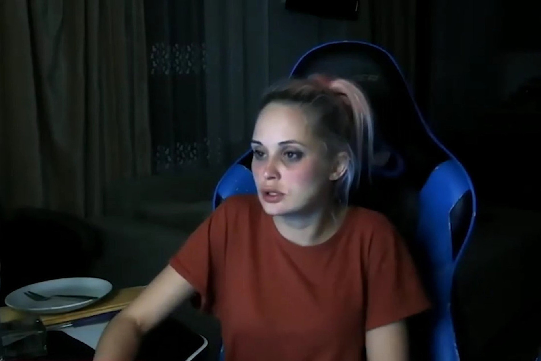 Фото: стрим с YouTube