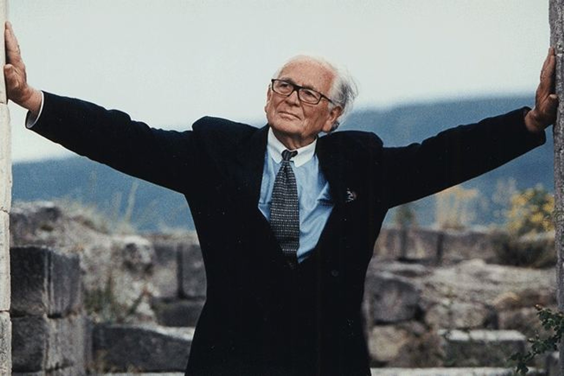 Пьер Карден