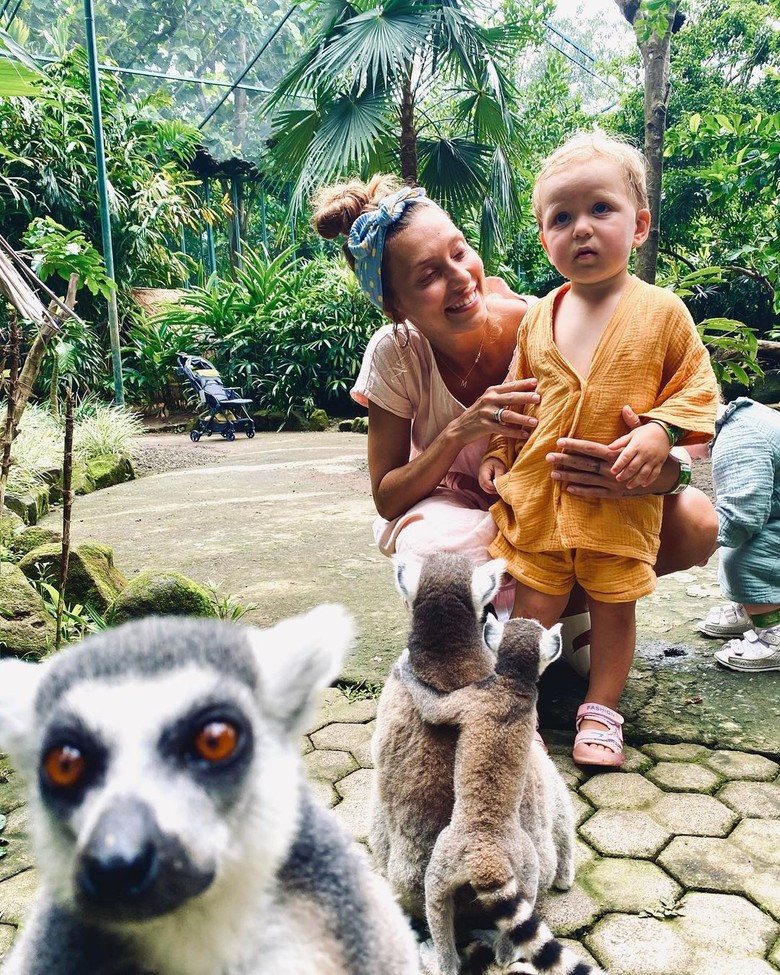 Instagram @reginatodorenko