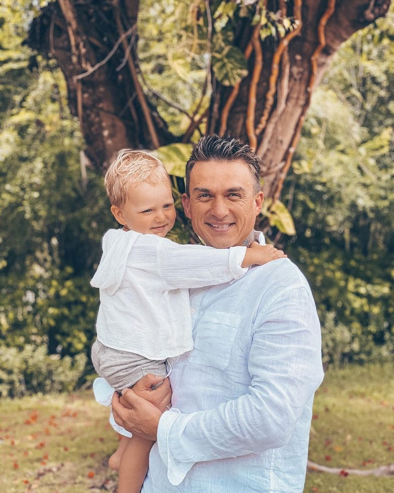 Instagram @vladtopalovofficial