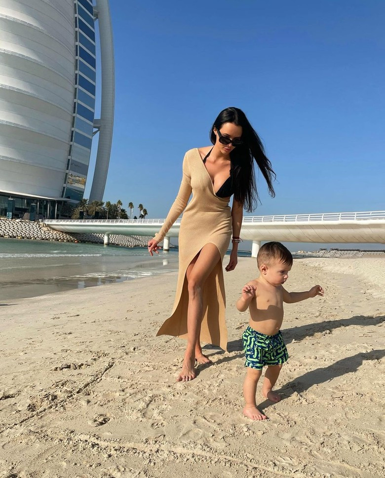 Instagram @volkonskaya.reshetova