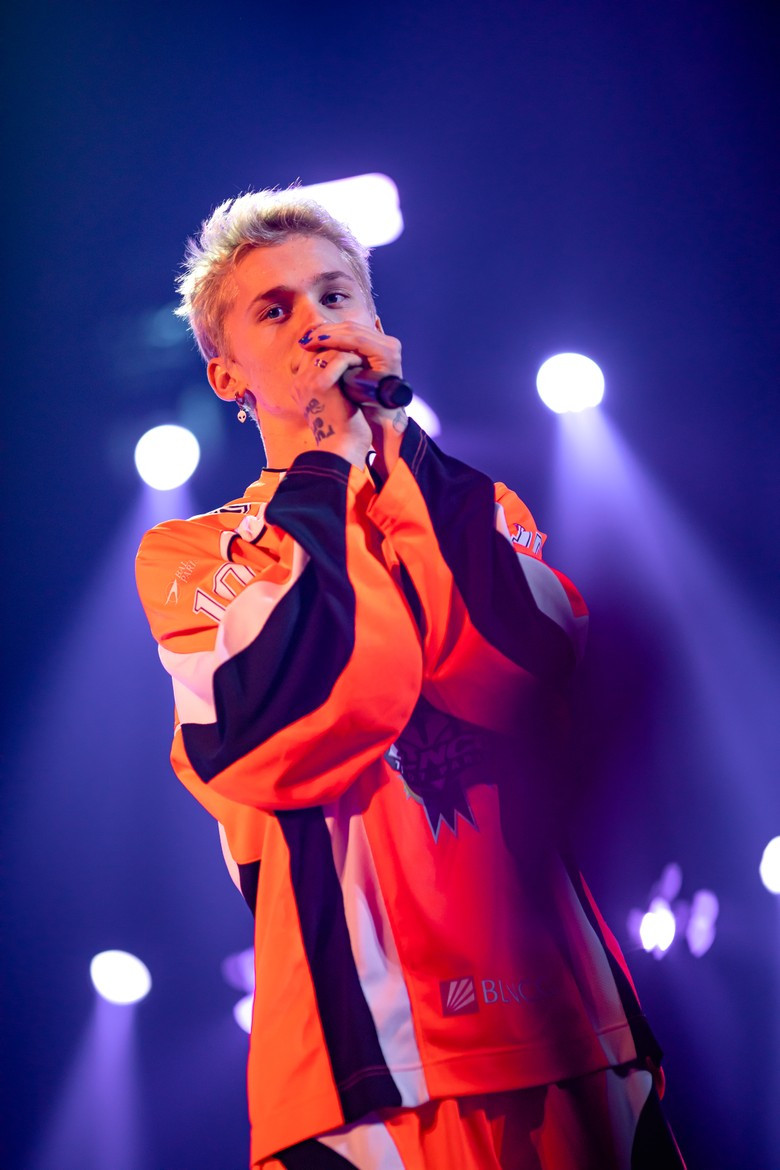 Даня Милохин