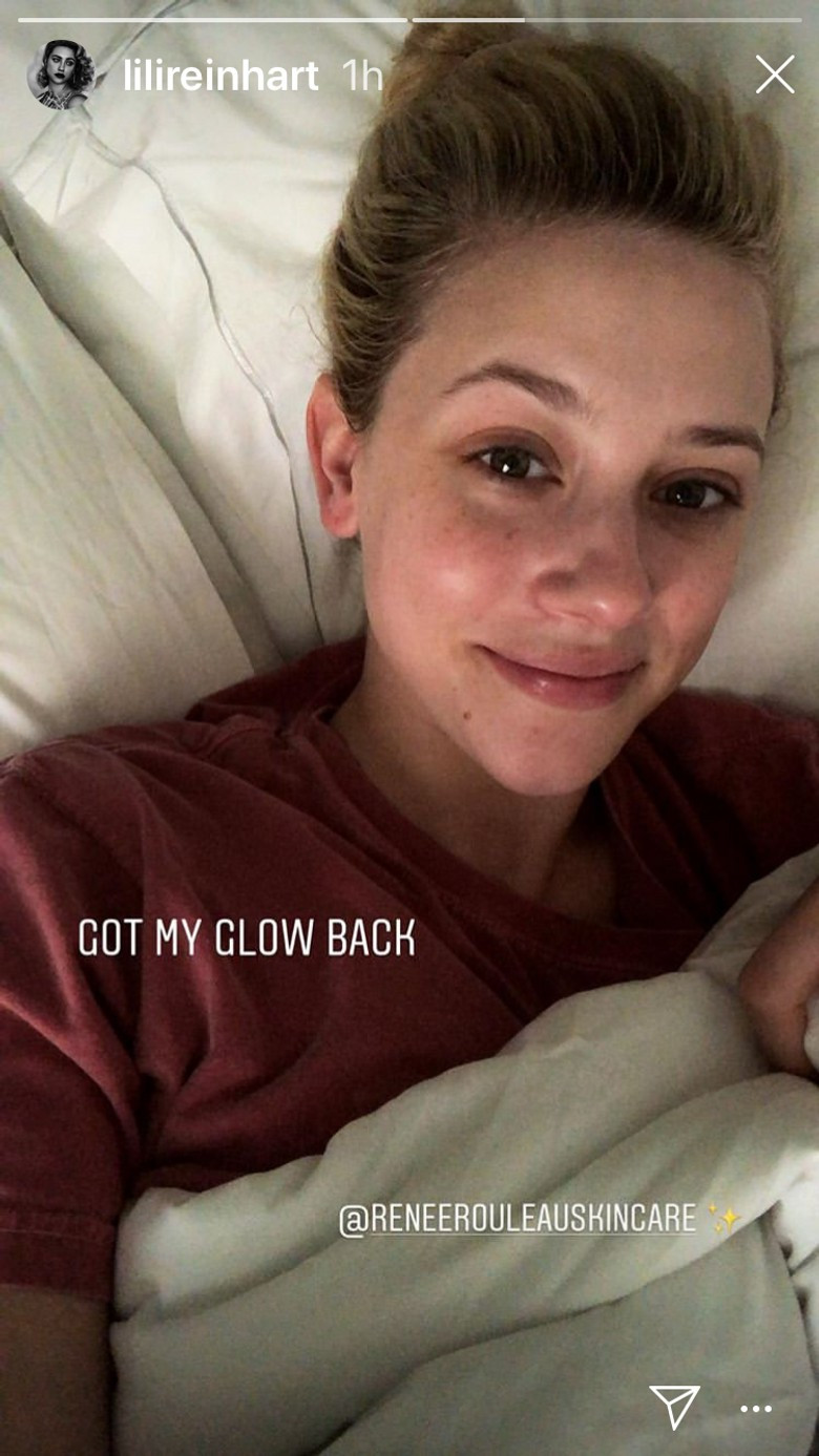 Лили Рейнхарт без мейкапа. Источник: Инстаграм (запрещен в РФ)