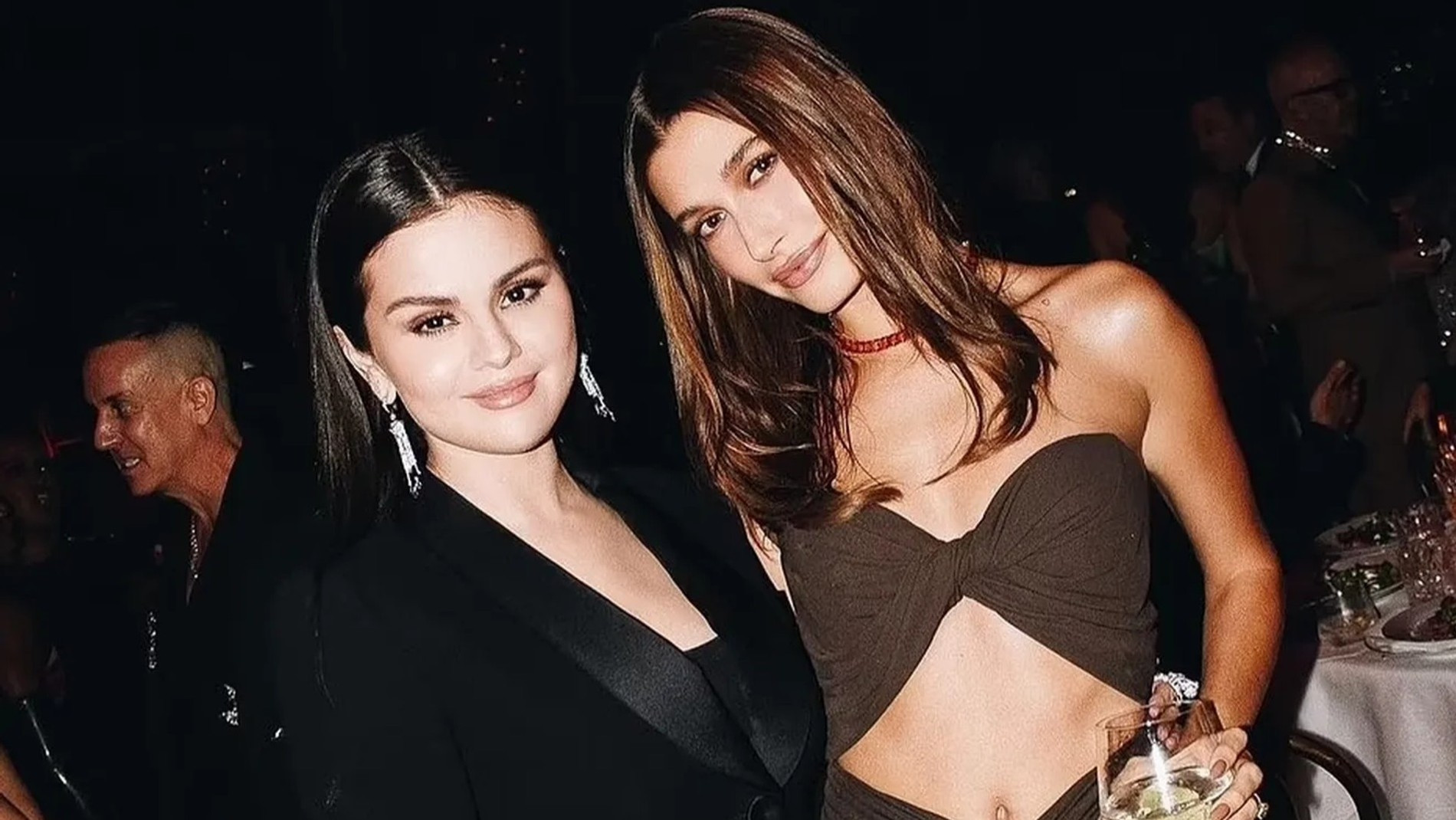 Селена Гомес и Хейли Бибер
Фото: Daily Mail