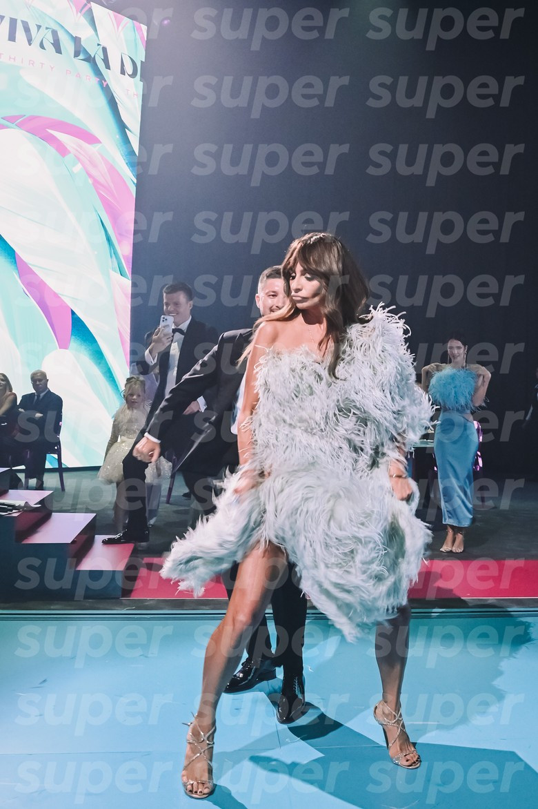 Екатерина Варнава танцует. Фото: Super / Марченко Александра