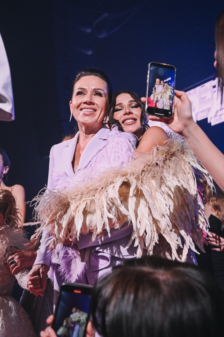 Лера с мамой. Фото: Super