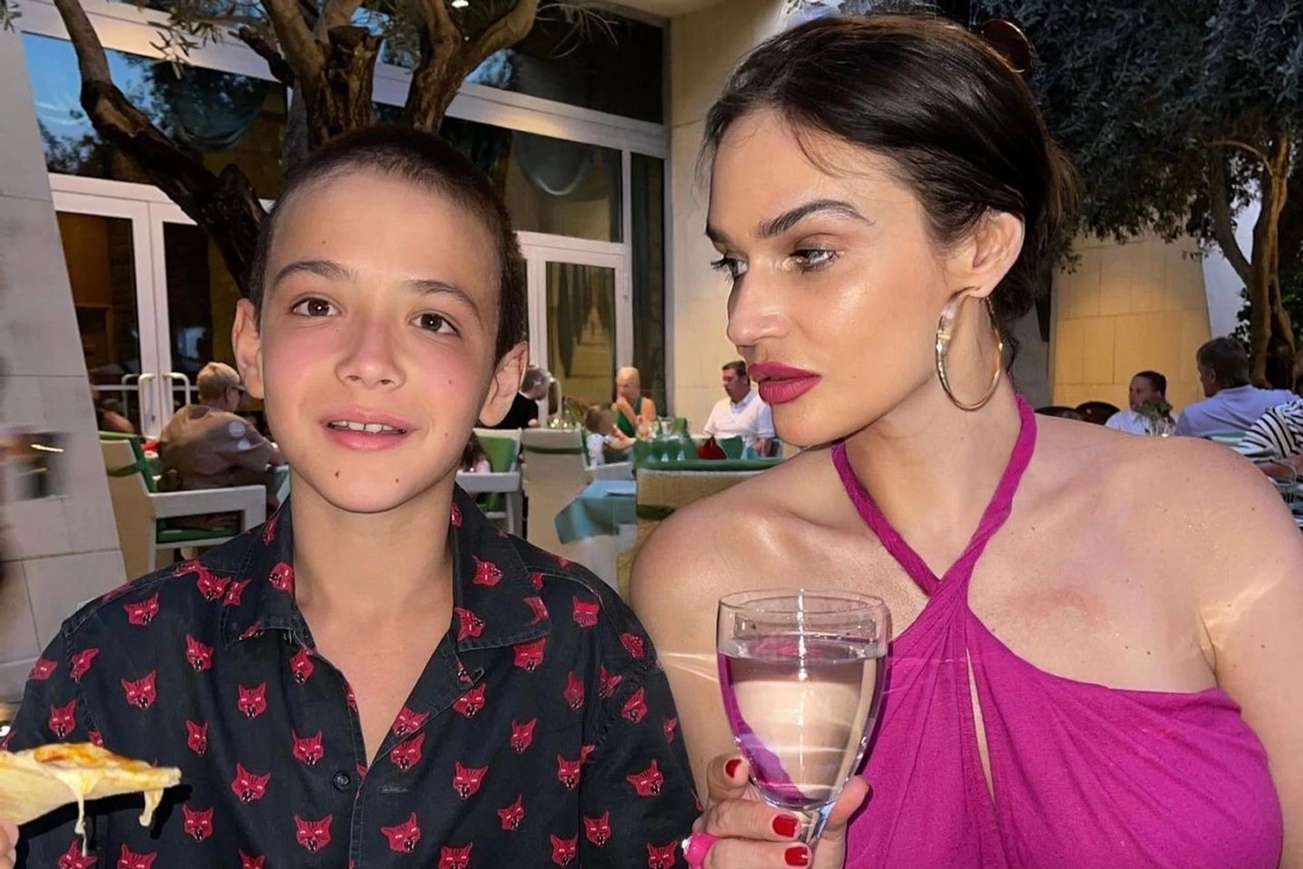 Алена Водонаева с сыном Богданом
Фото: Инстаграм (запрещен в РФ)